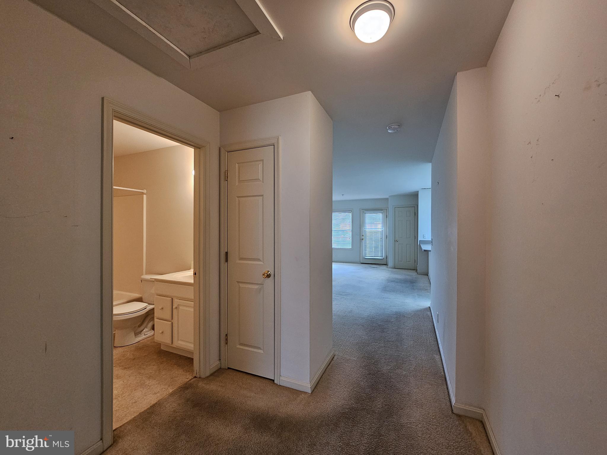 AVALON RETIREMENT COMM - Residential