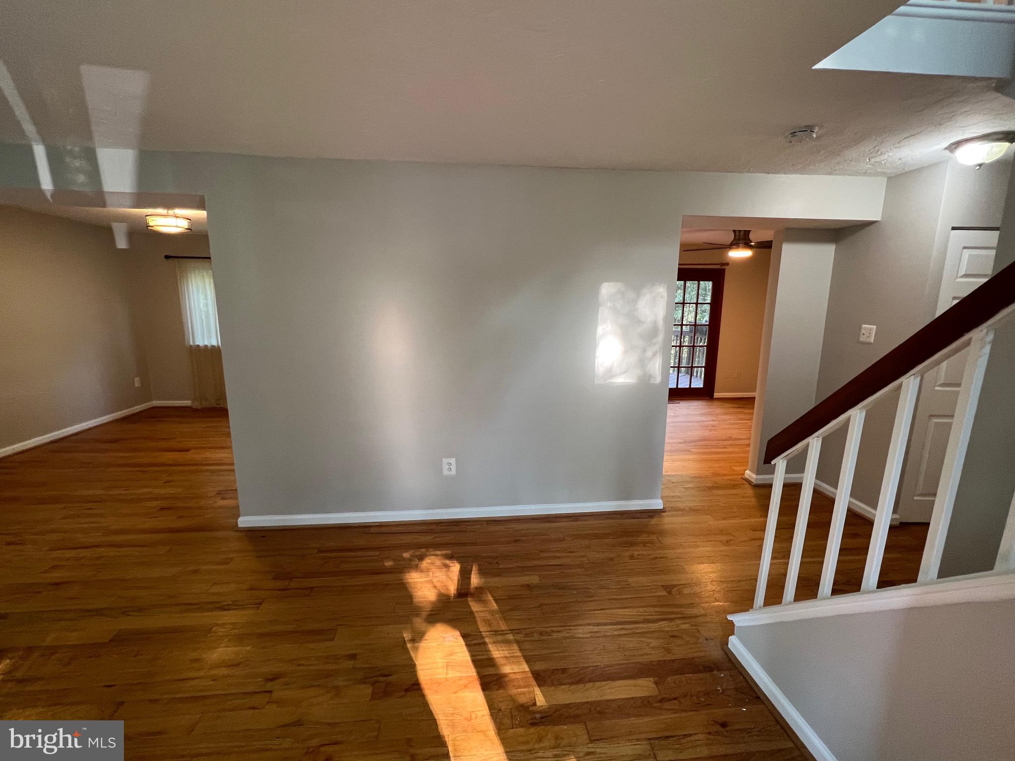 OAKLAND MILLS - Residential Lease