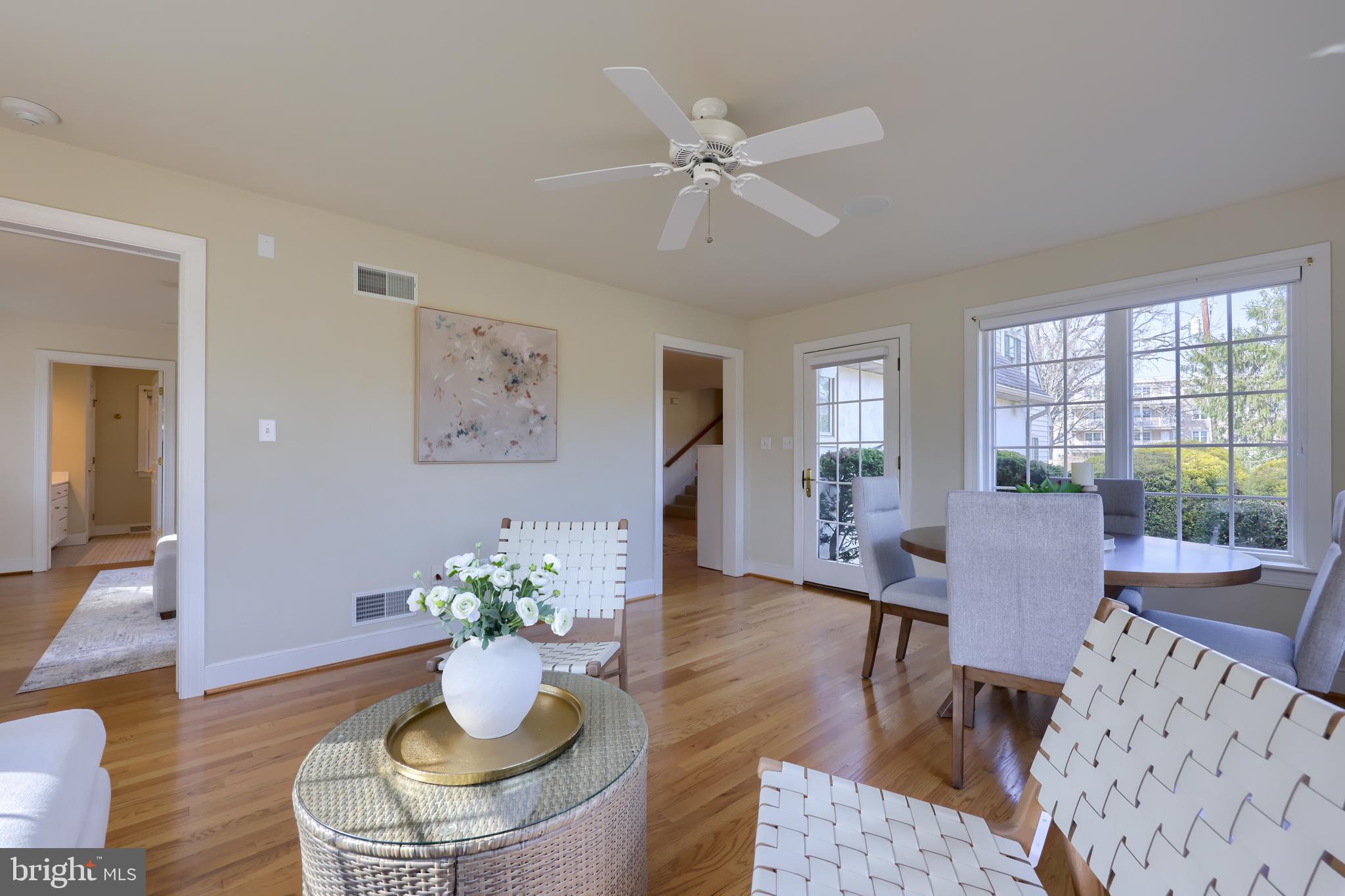 NEW SCHOOL LANE HILLS - Residential