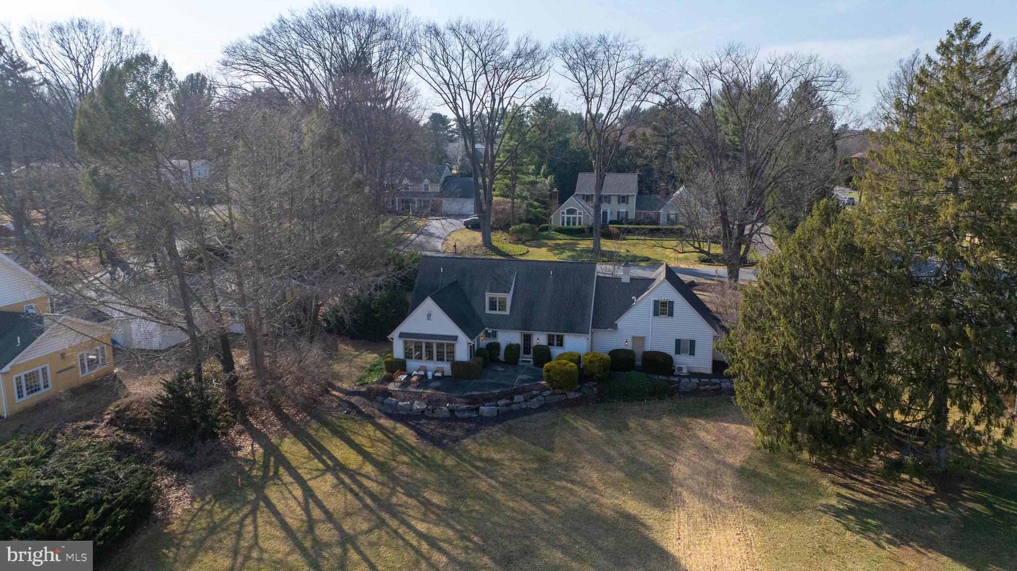 NEW SCHOOL LANE HILLS - Residential