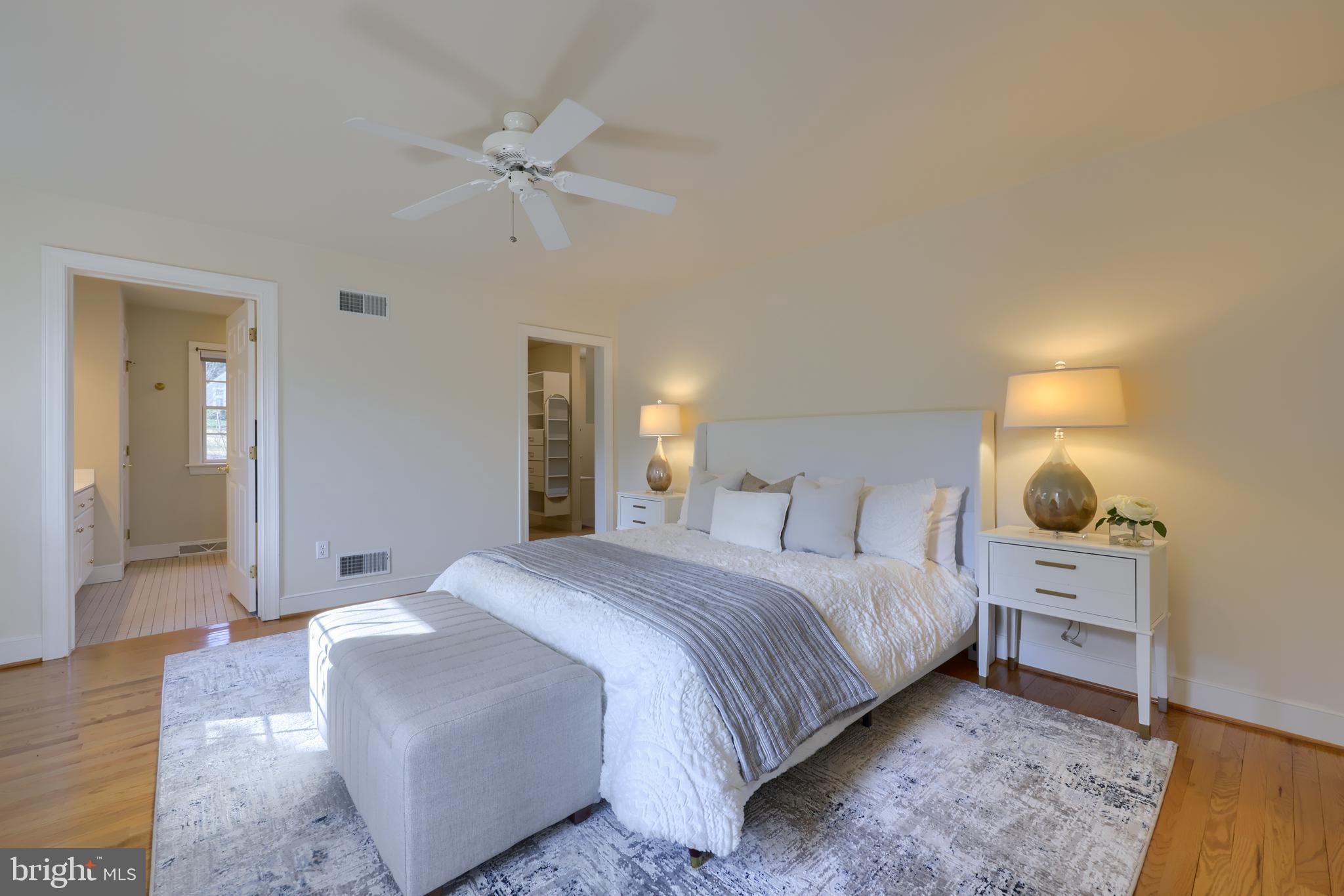 NEW SCHOOL LANE HILLS - Residential