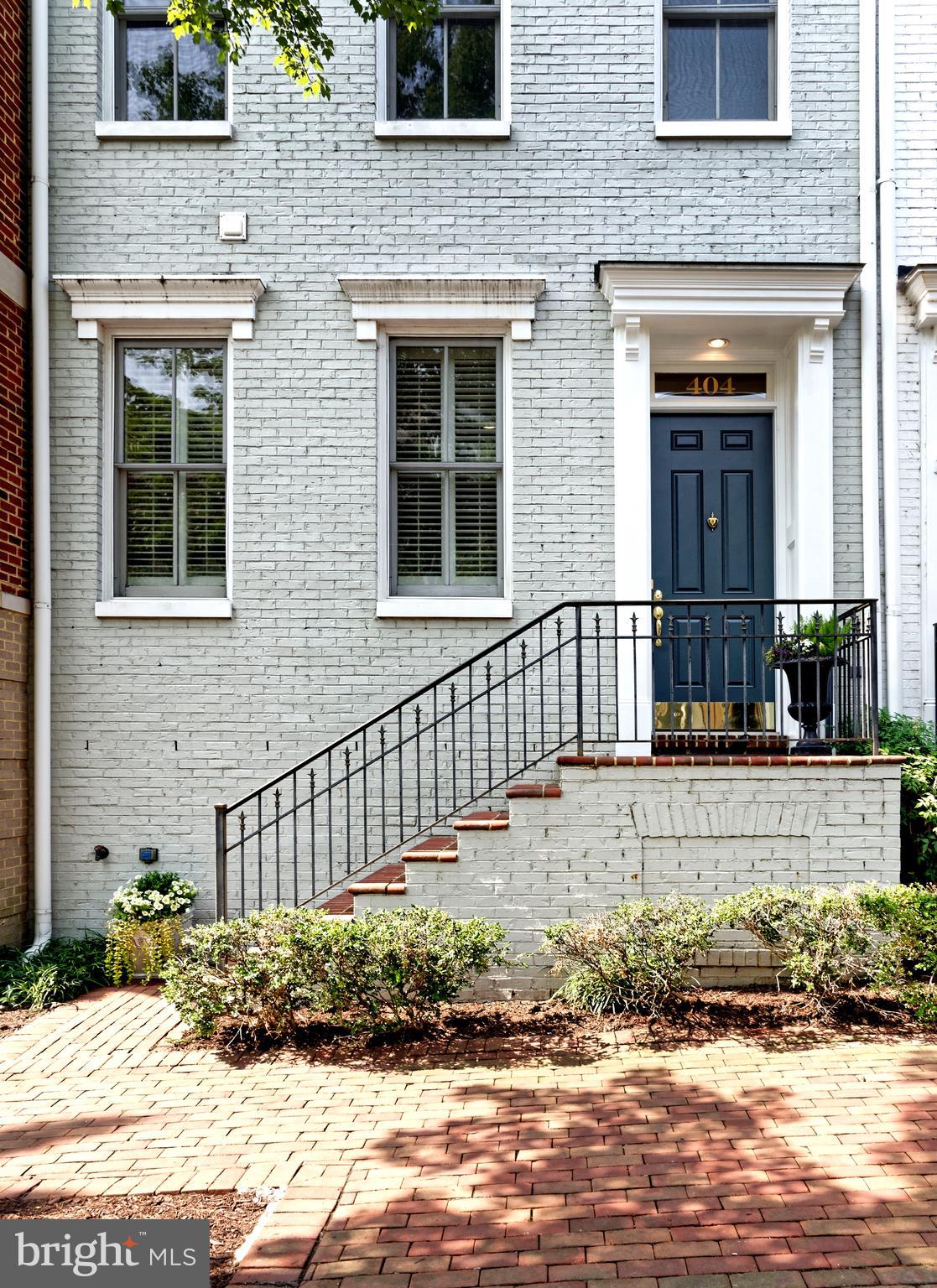 404 ORONOCO STREET