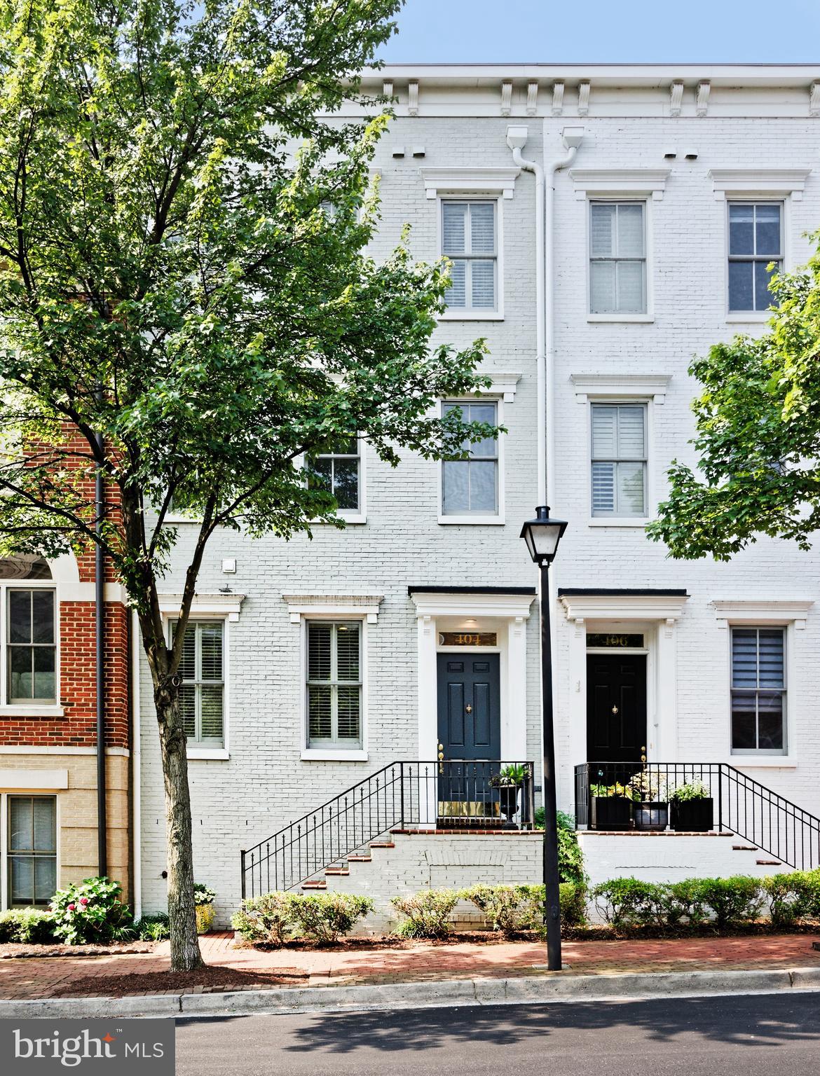 404 ORONOCO STREET