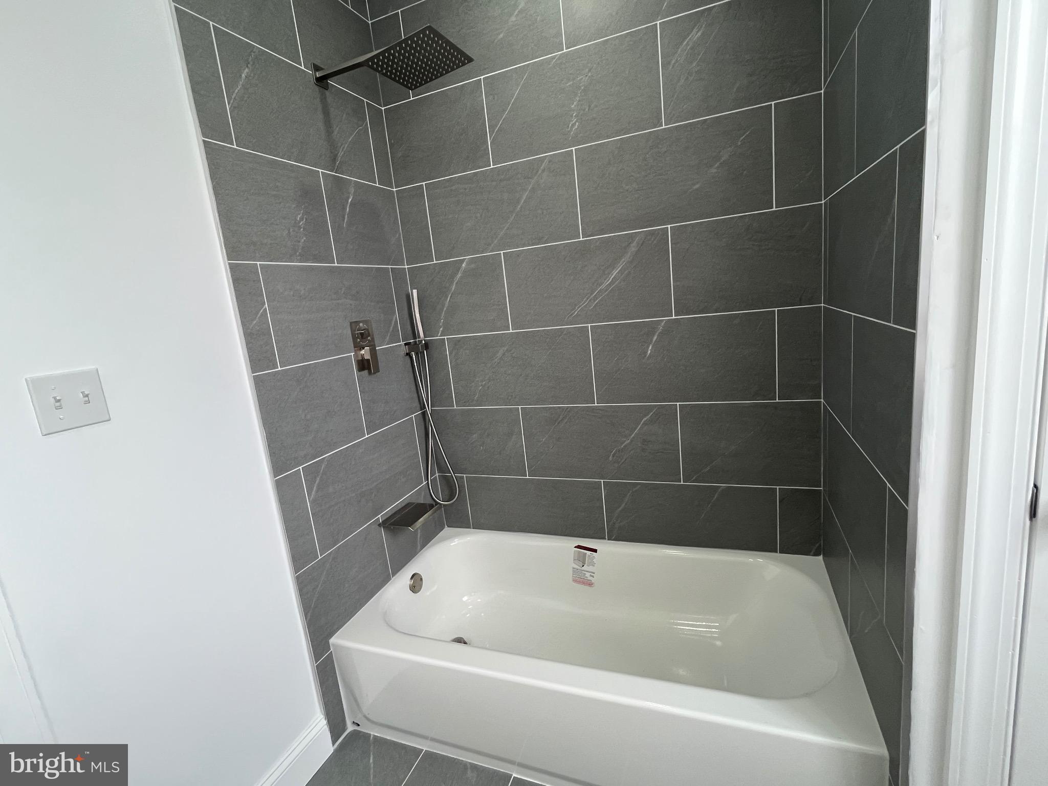 COBBS CREEK - Residential Lease