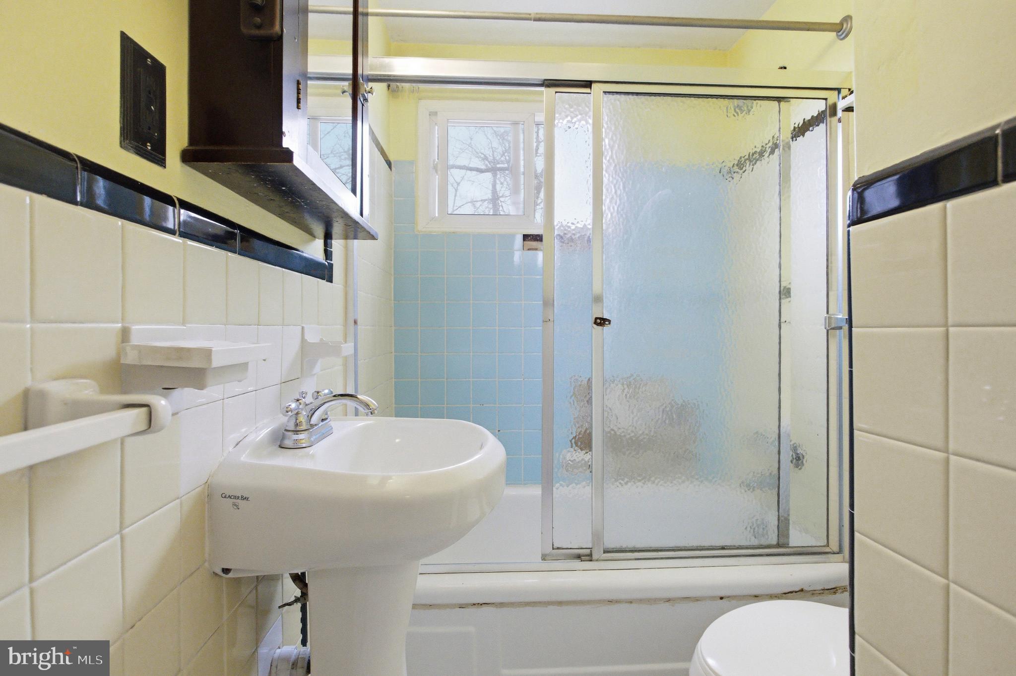 DELMAR VILLAGE - Residential