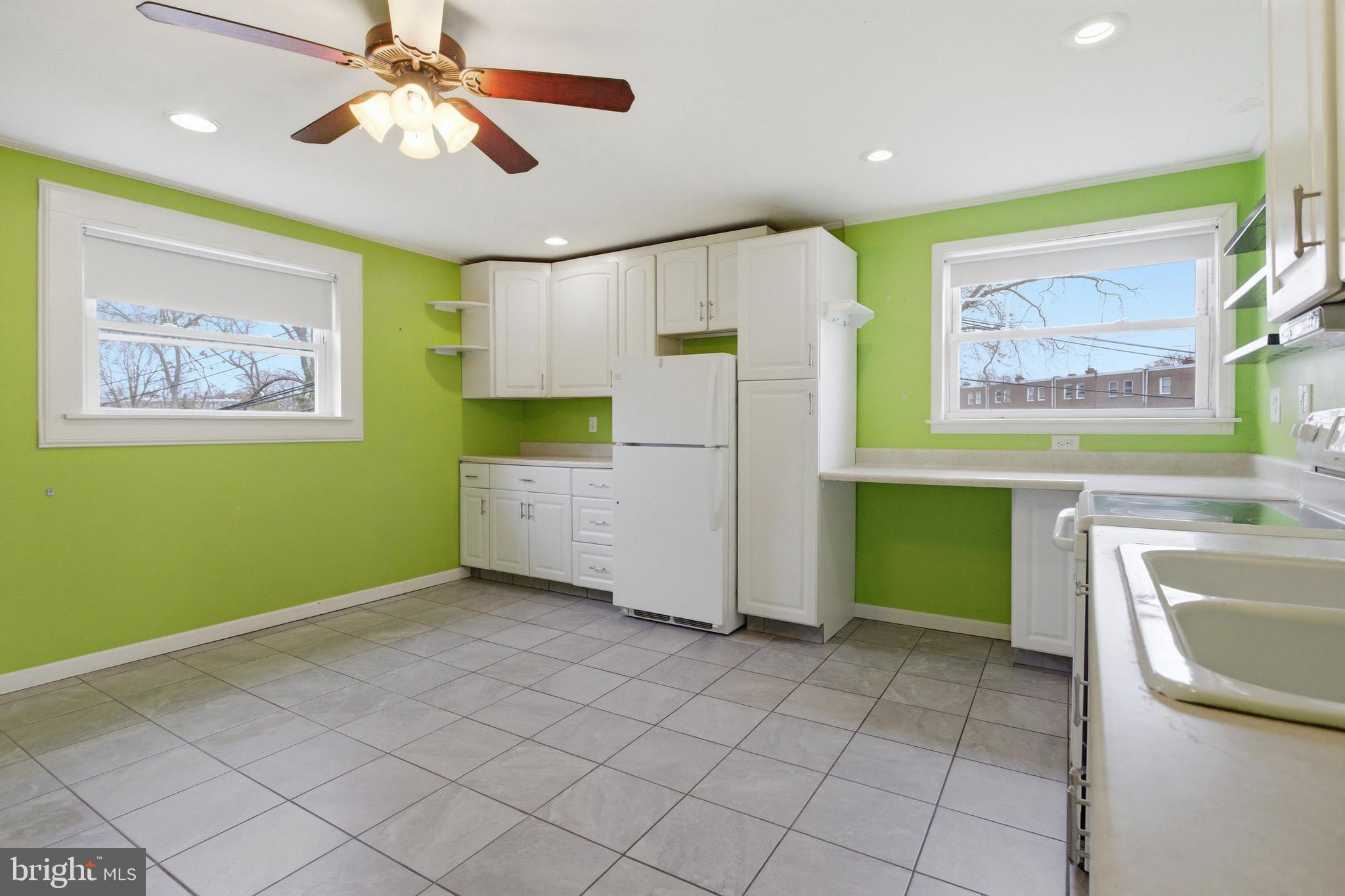 DELMAR VILLAGE - Residential