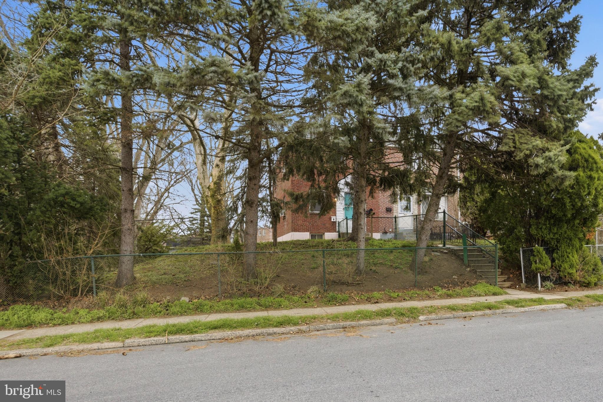 DELMAR VILLAGE - Residential