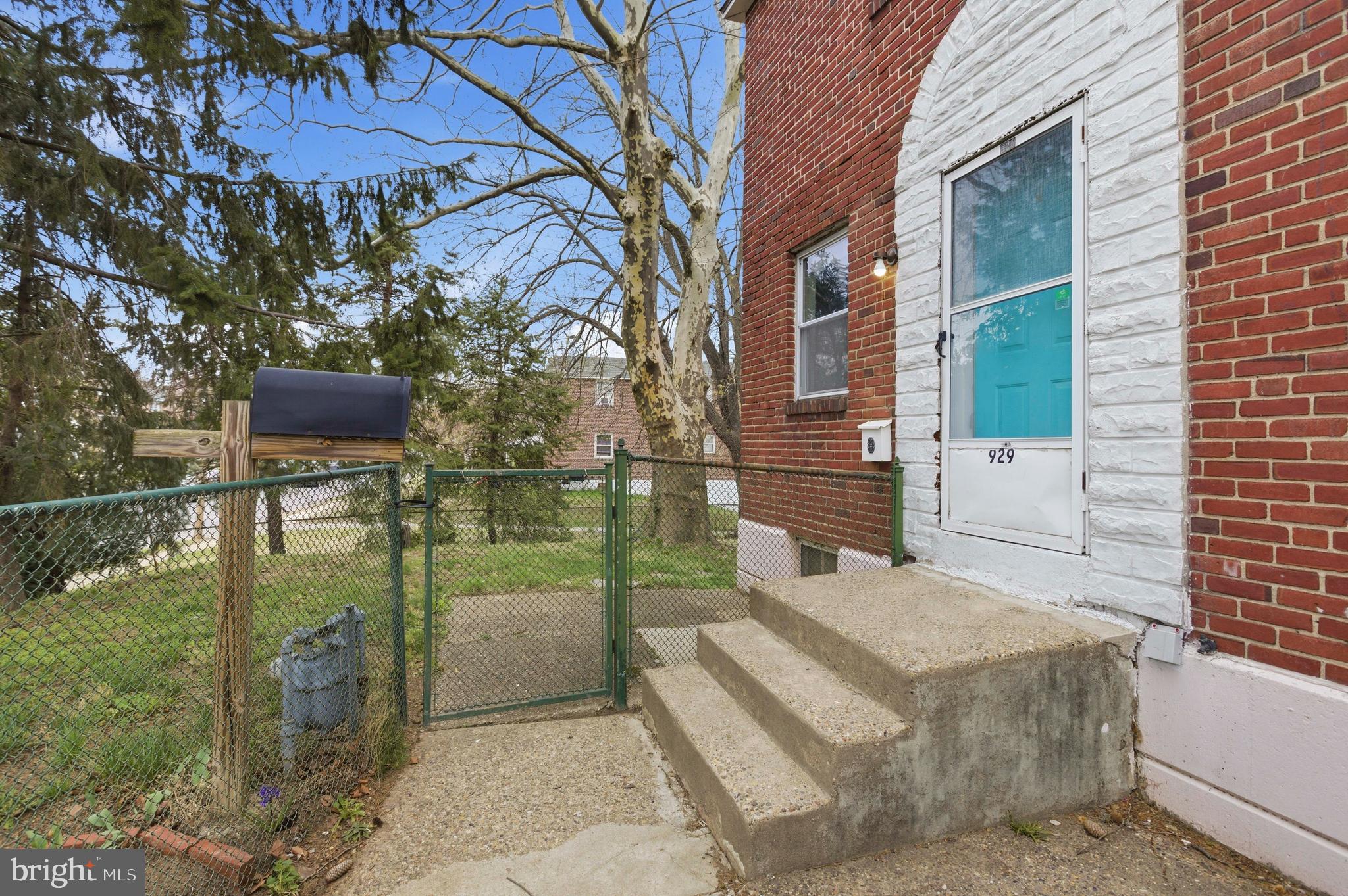 DELMAR VILLAGE - Residential