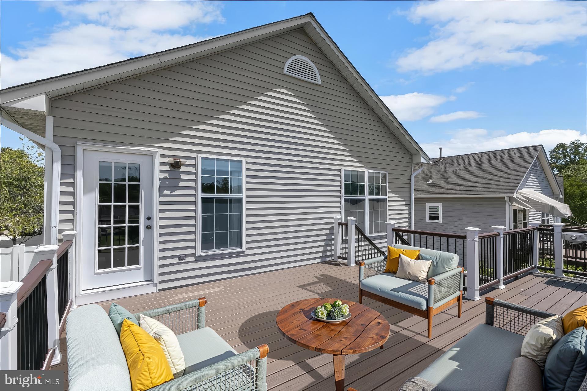 NOTTINGHAM VILLAGE - Residential