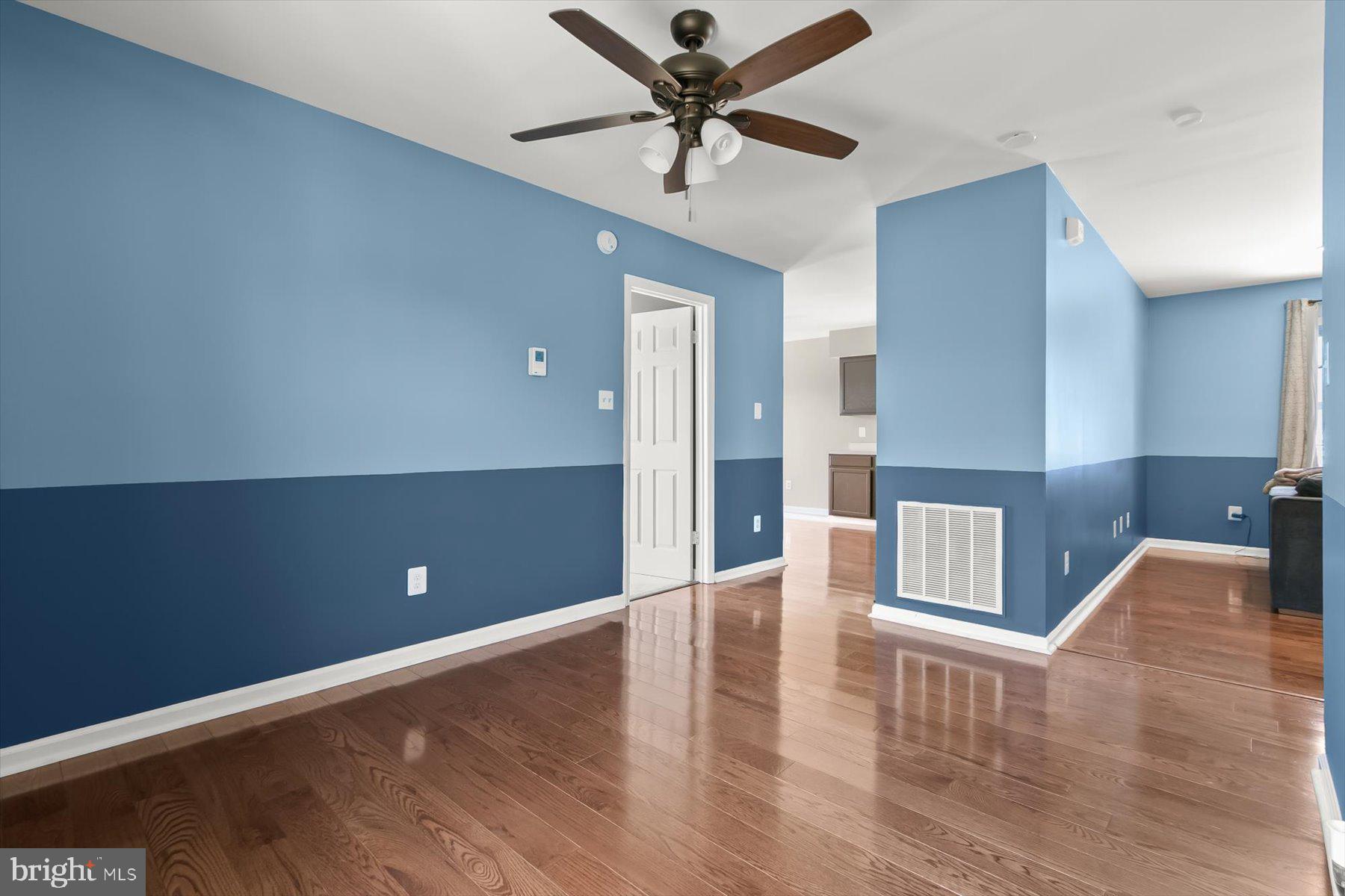 NOTTINGHAM VILLAGE - Residential