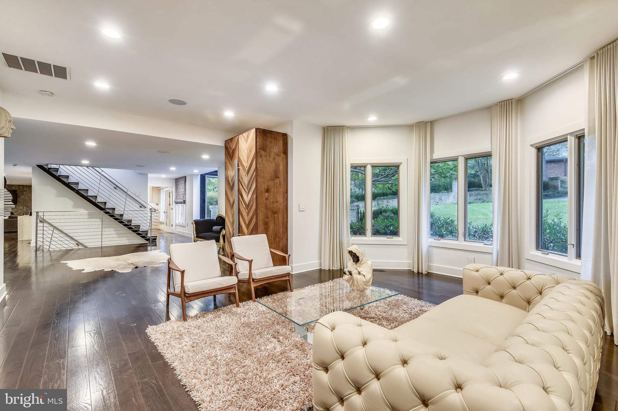 BRYARTON - Residential