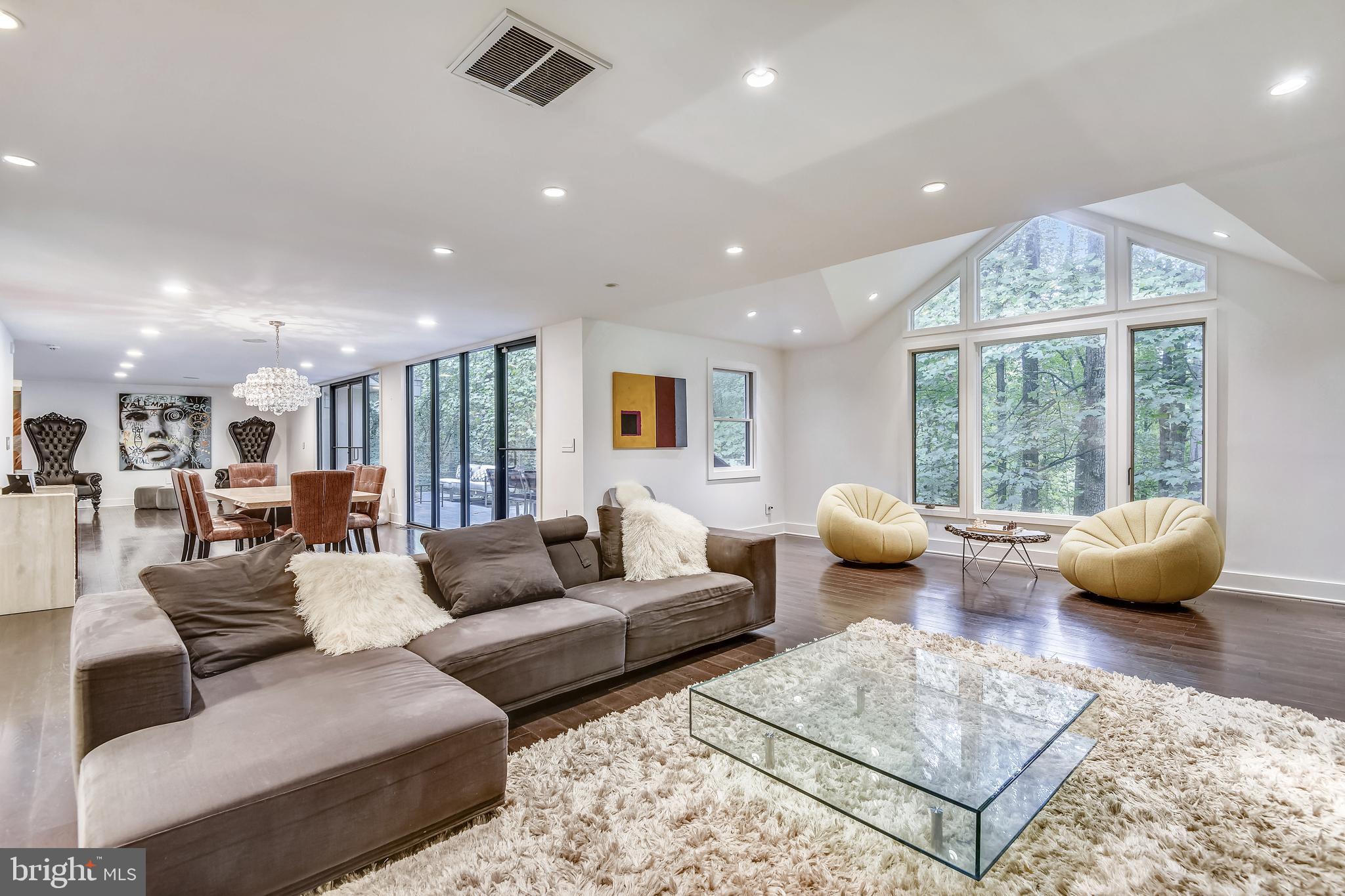 BRYARTON - Residential