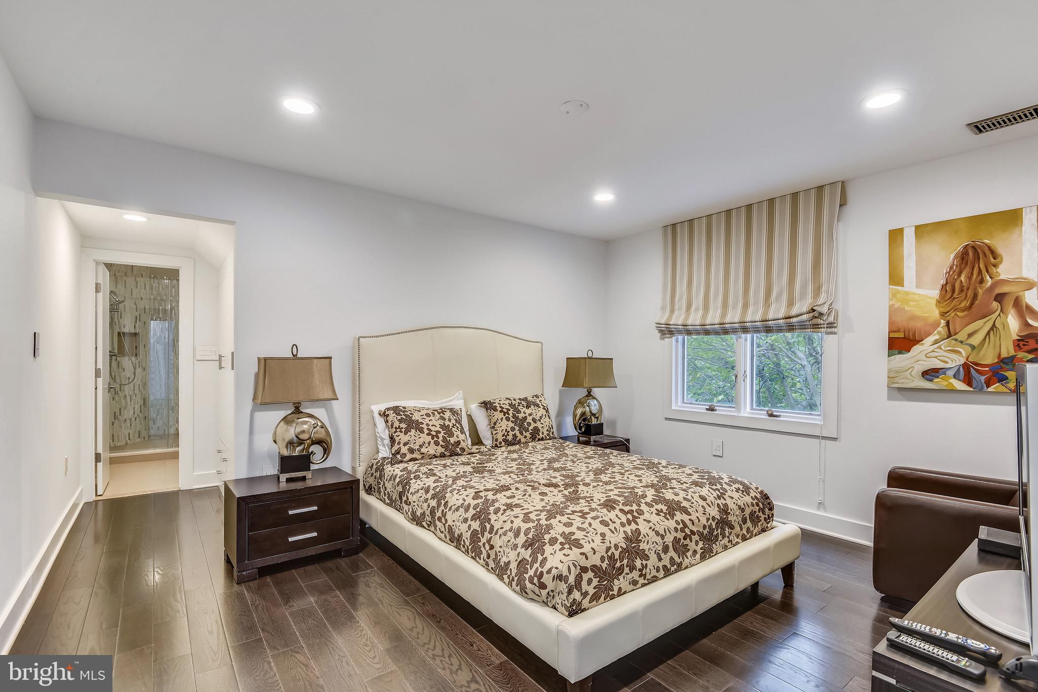 BRYARTON - Residential