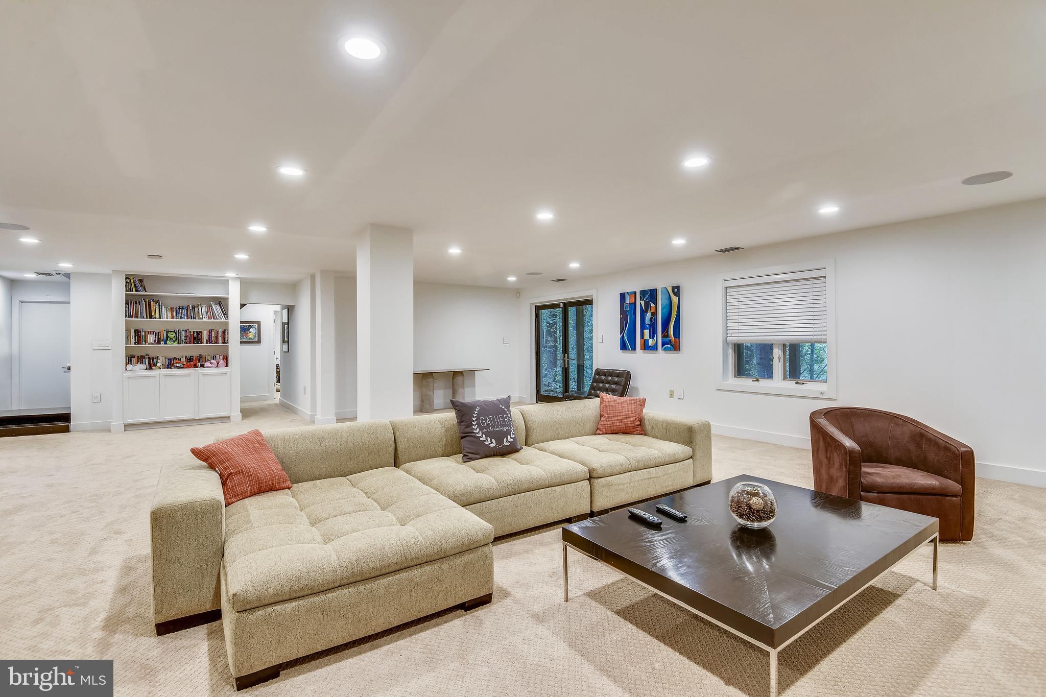 BRYARTON - Residential