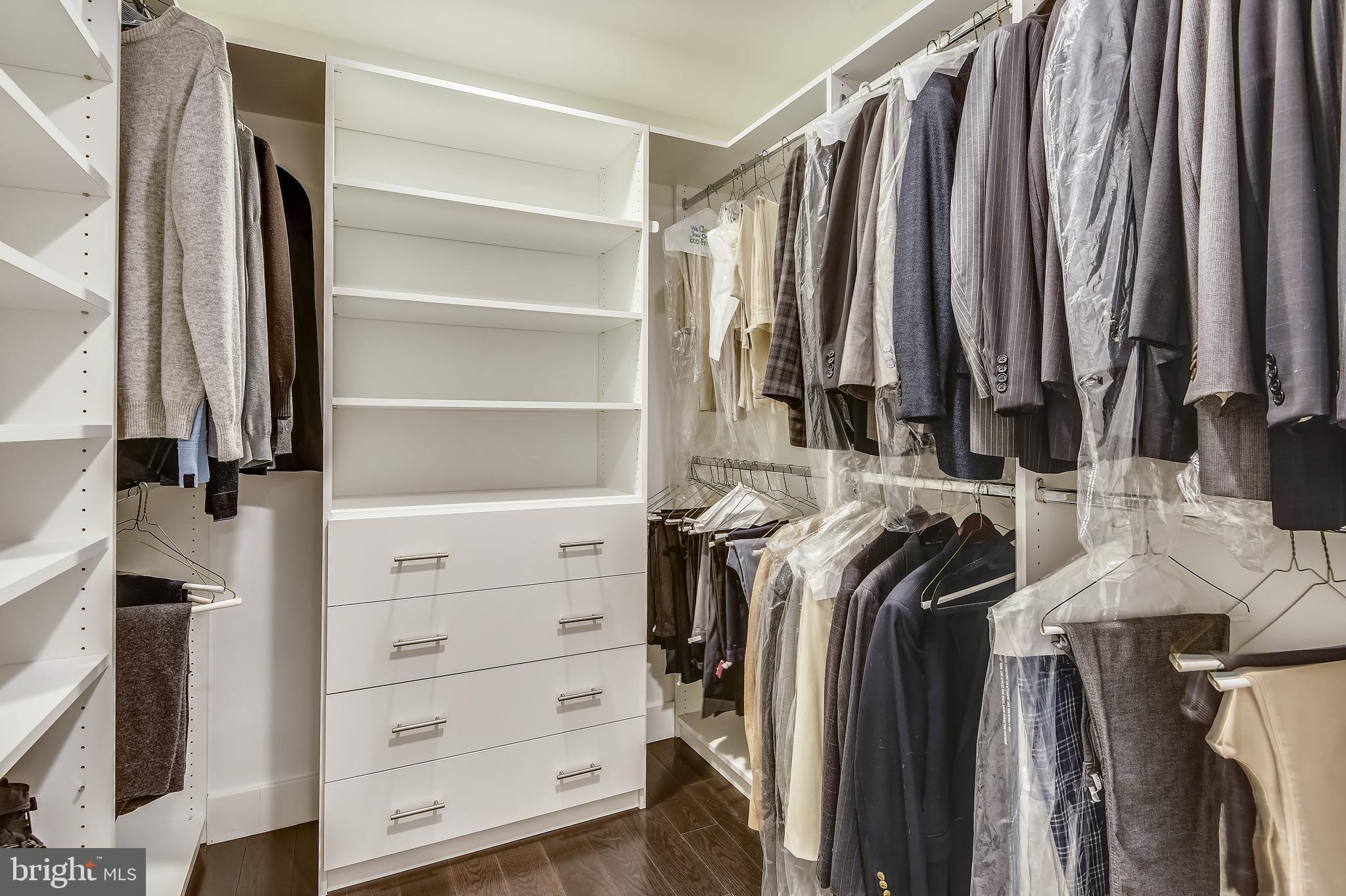 BRYARTON - Residential