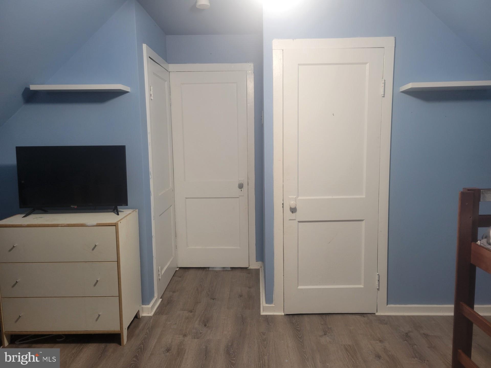 BELMONT HILLS - Residential