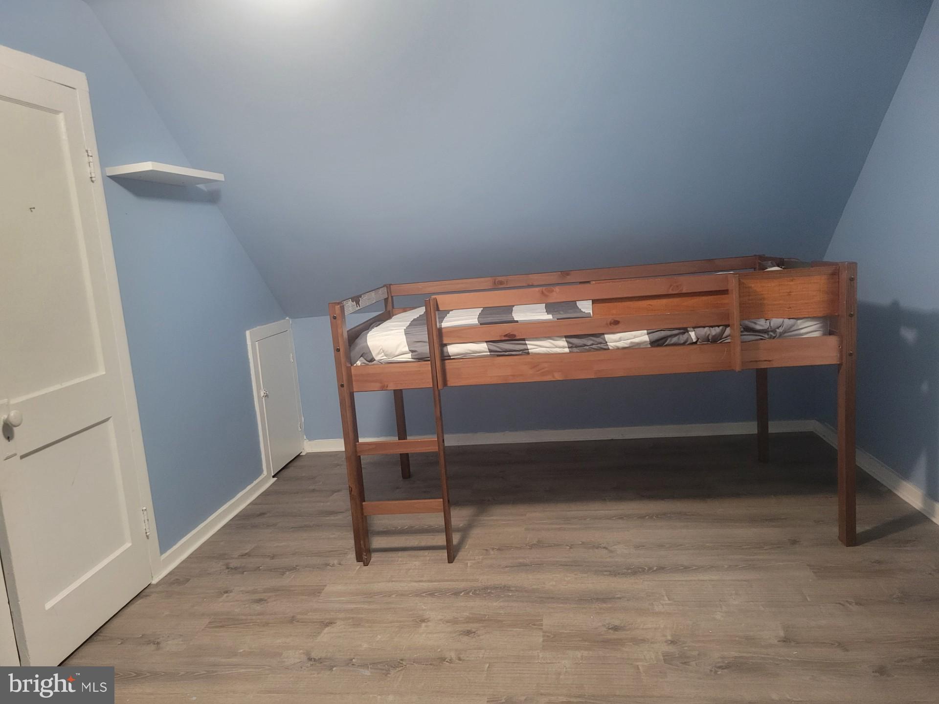 BELMONT HILLS - Residential