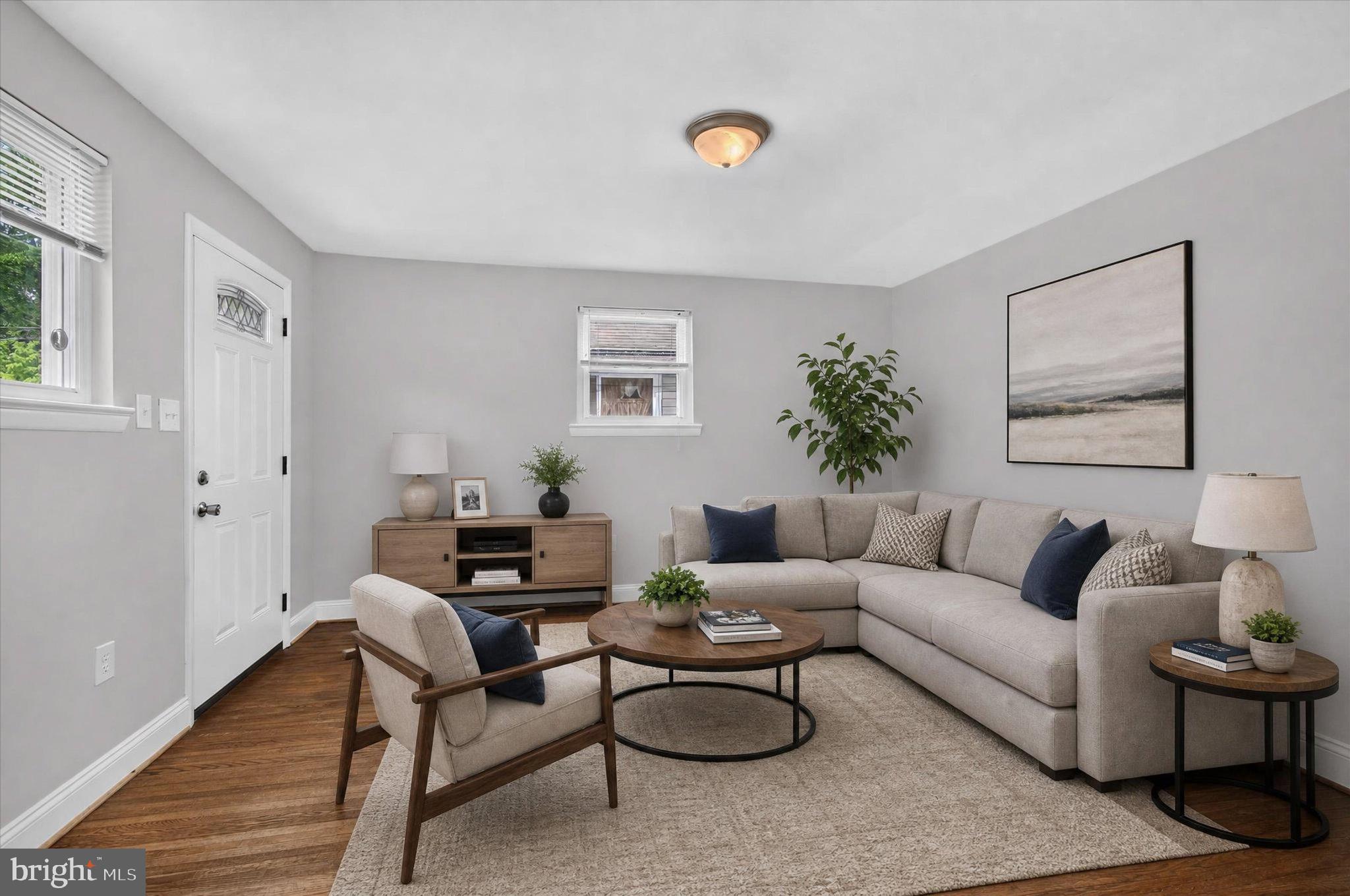405 BIRCHLEAF AVENUE
