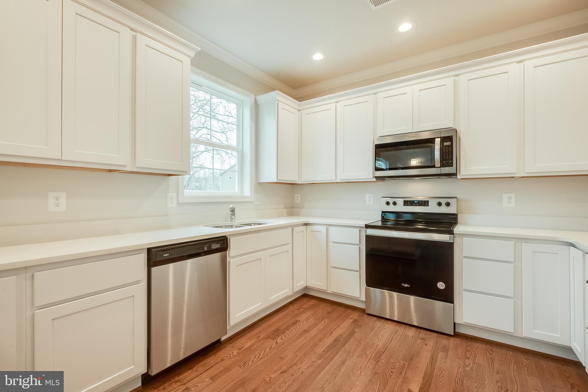 IDLEWILDE ACRES - Residential