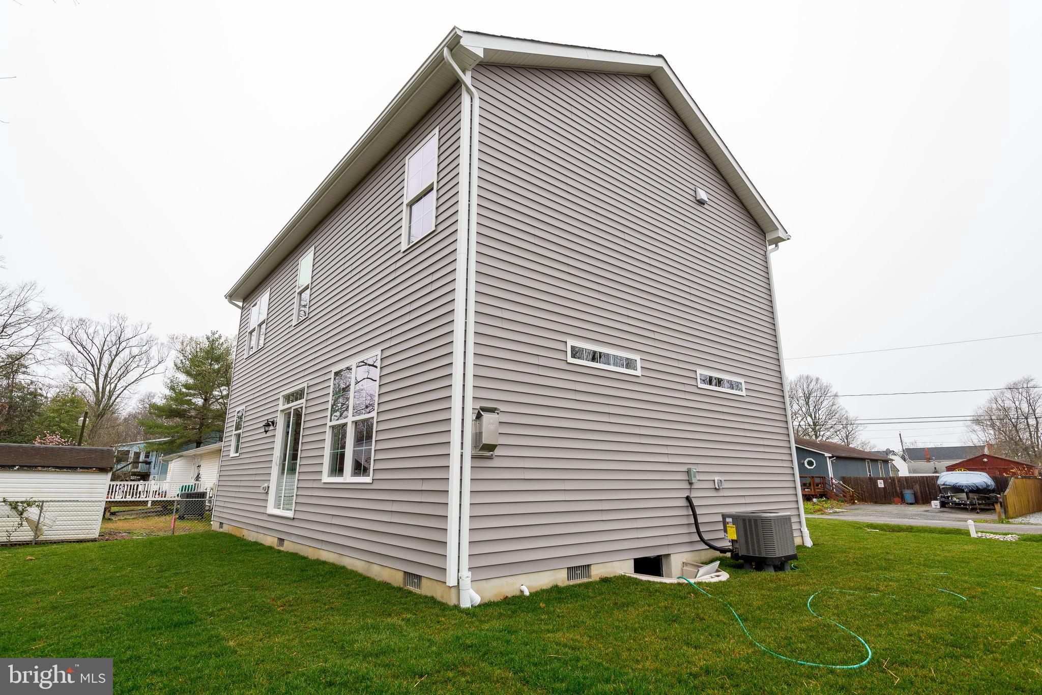 IDLEWILDE ACRES - Residential