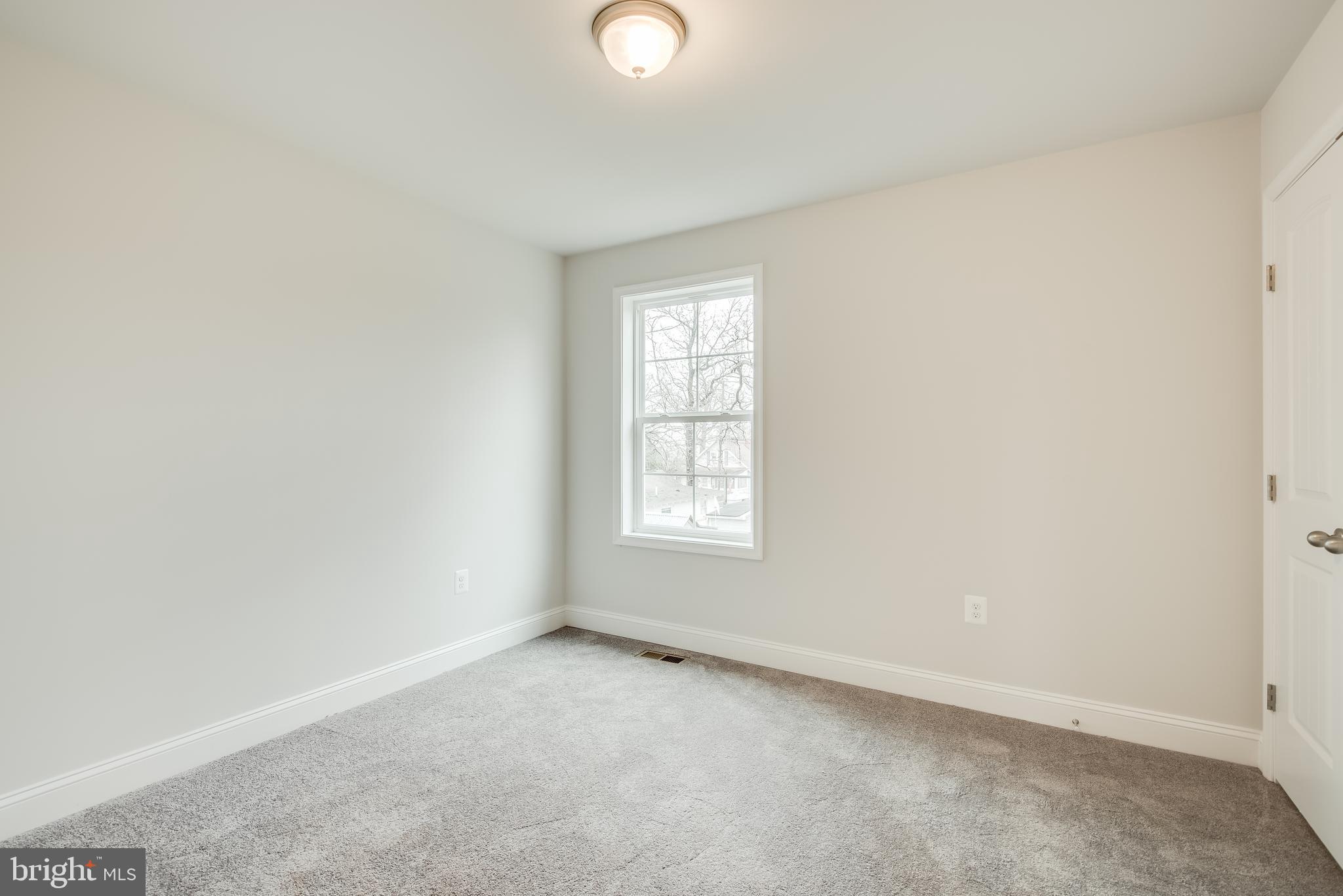 IDLEWILDE ACRES - Residential