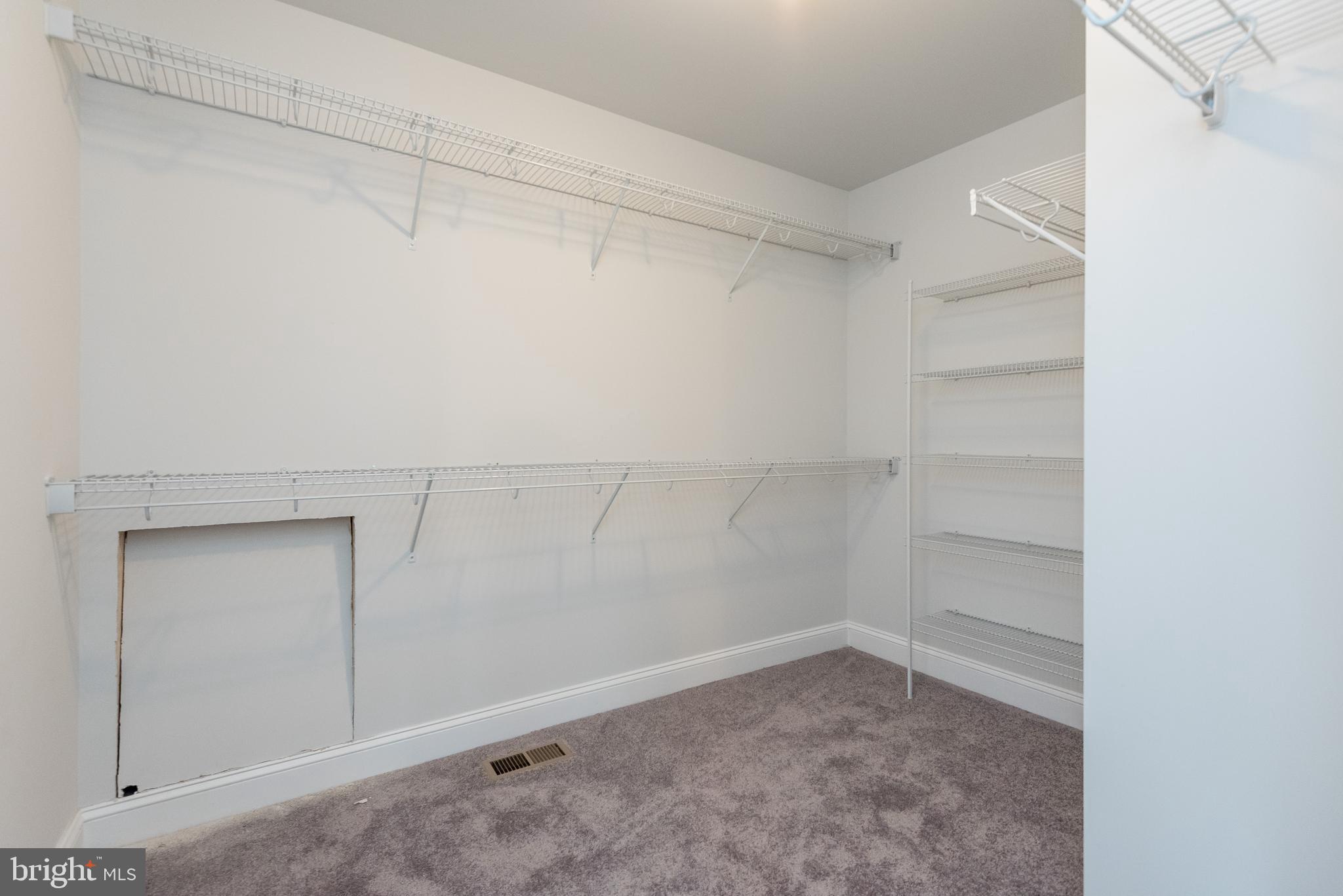 IDLEWILDE ACRES - Residential