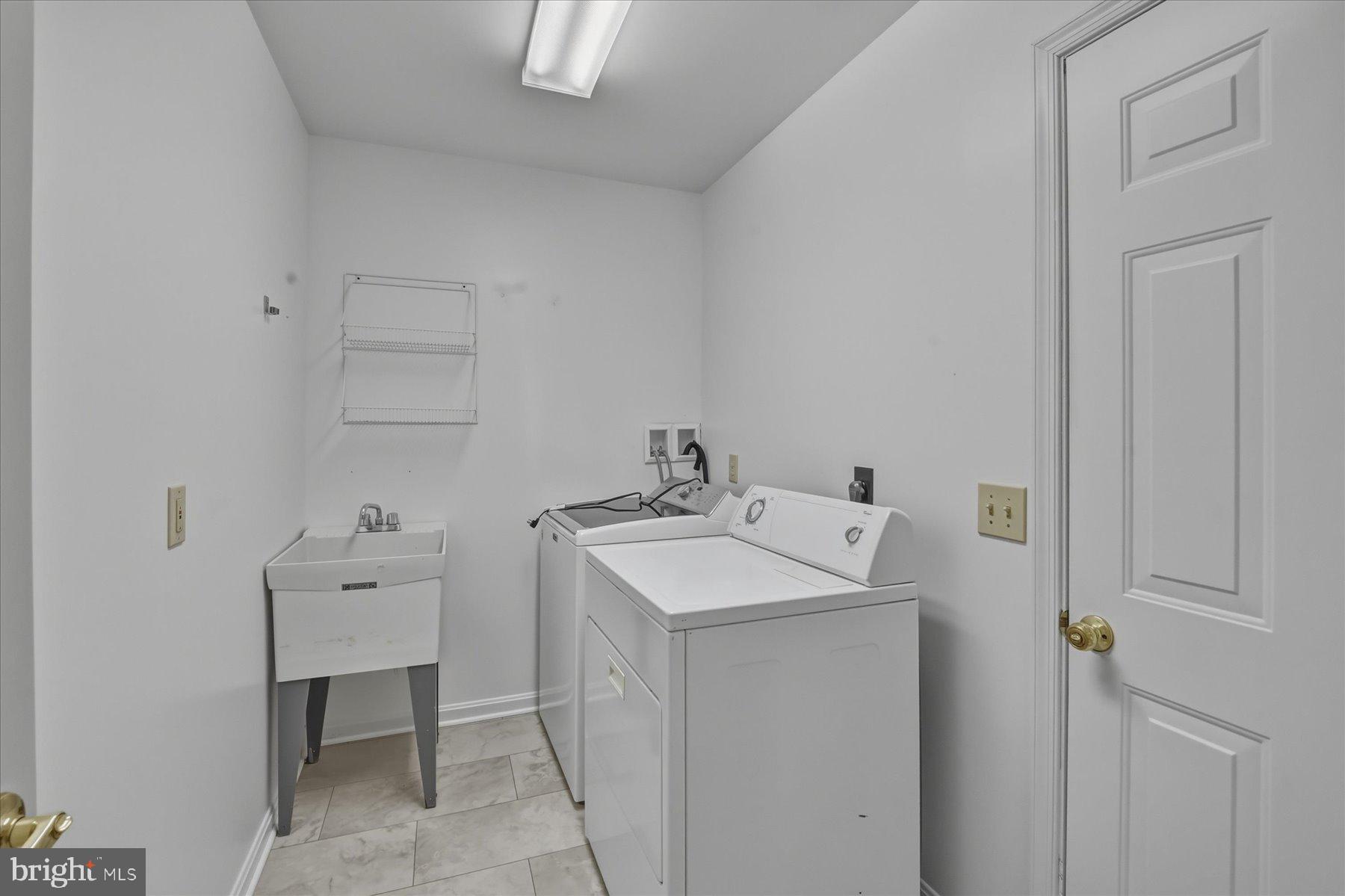RIDGEVIEW - Residential