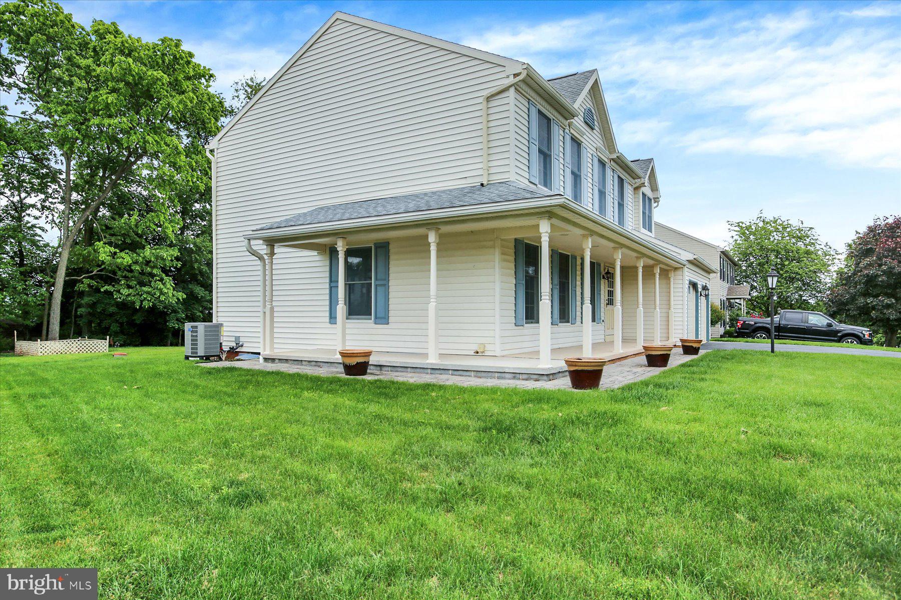 RIDGEVIEW - Residential