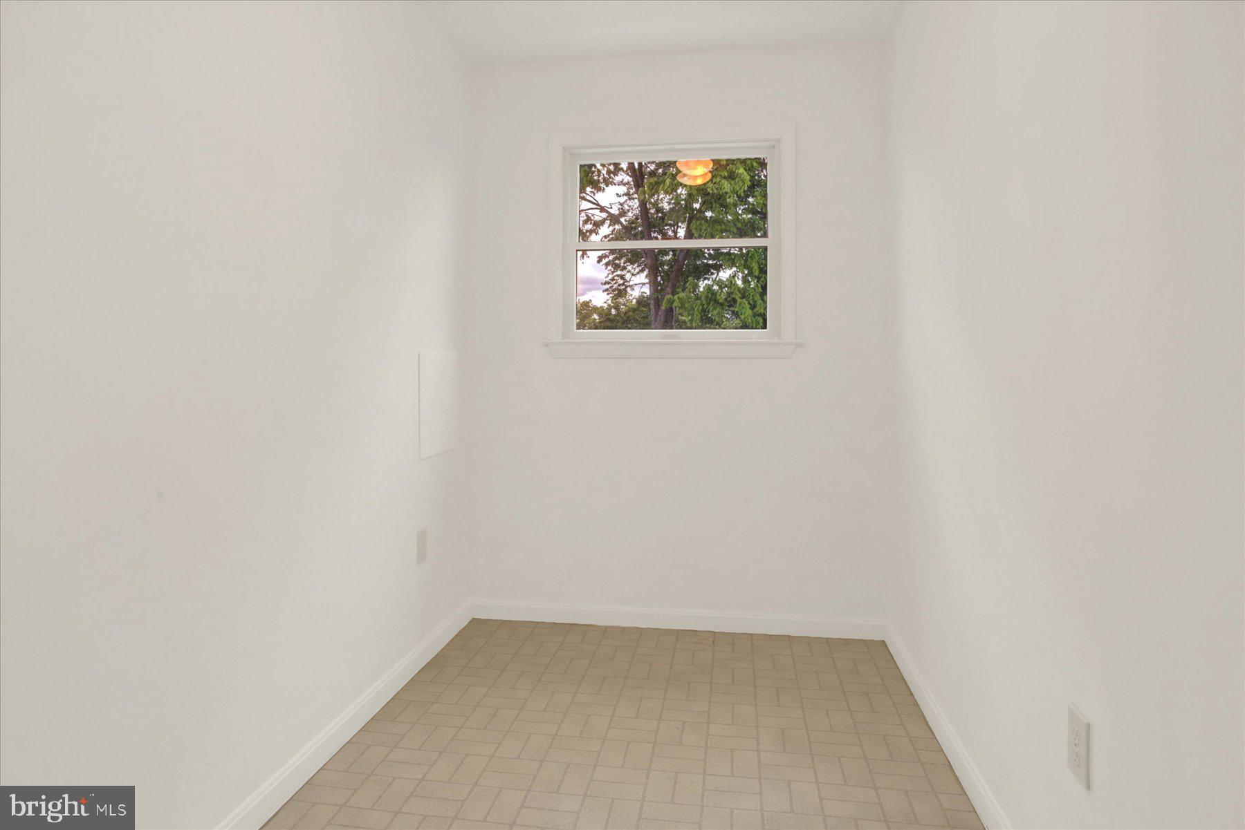 RIDGEVIEW - Residential