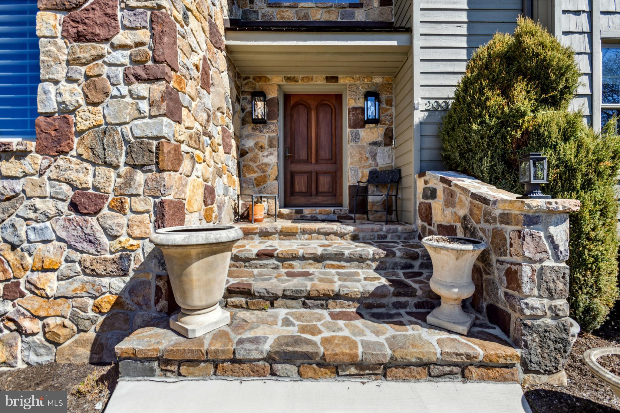 BLUE ROCK MEADOWS - Residential