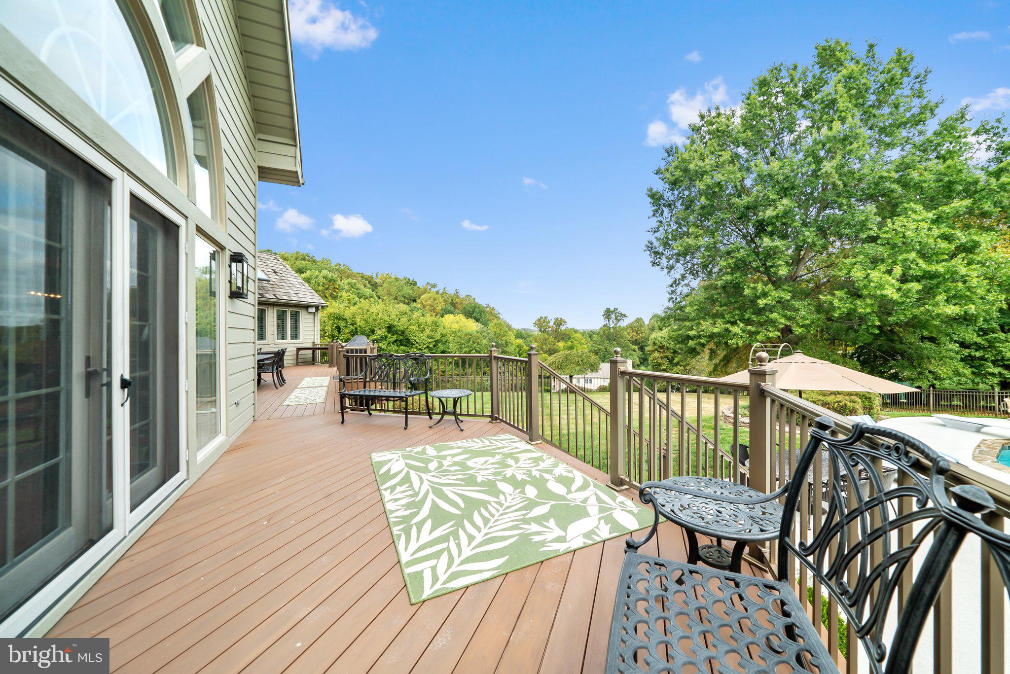 BLUE ROCK MEADOWS - Residential