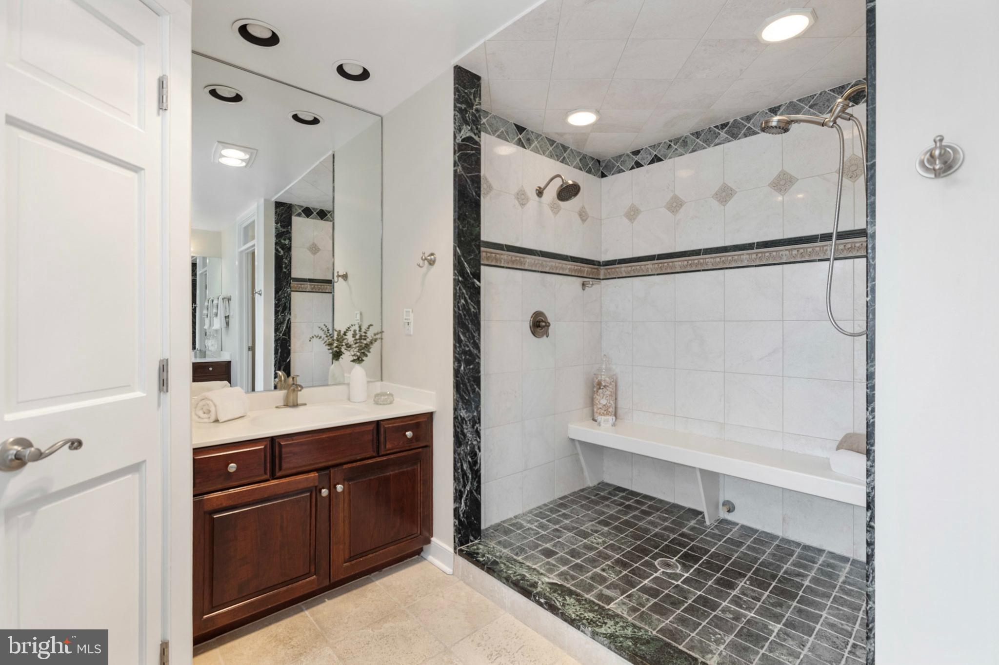 BLUE ROCK MEADOWS - Residential