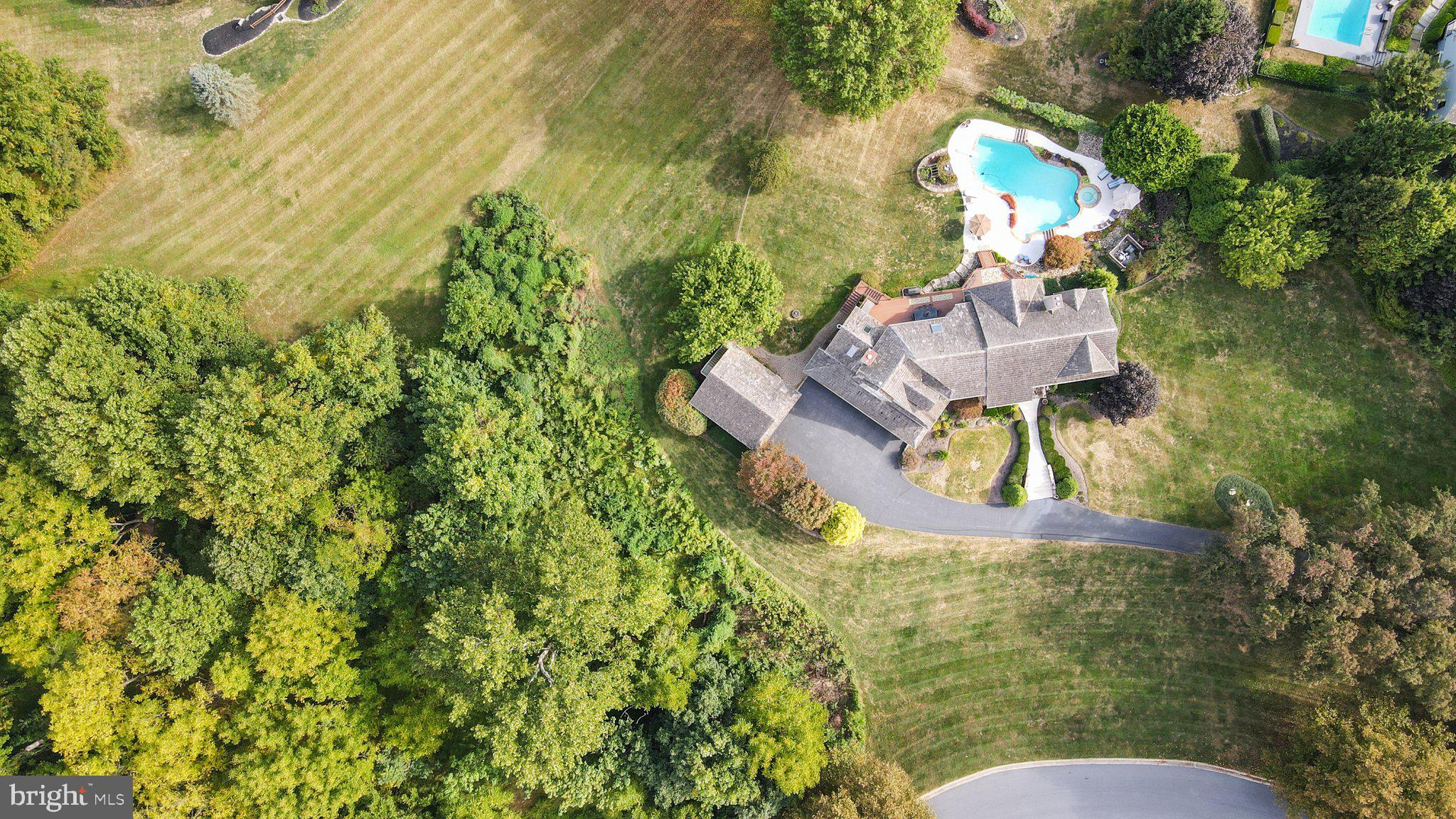 BLUE ROCK MEADOWS - Residential