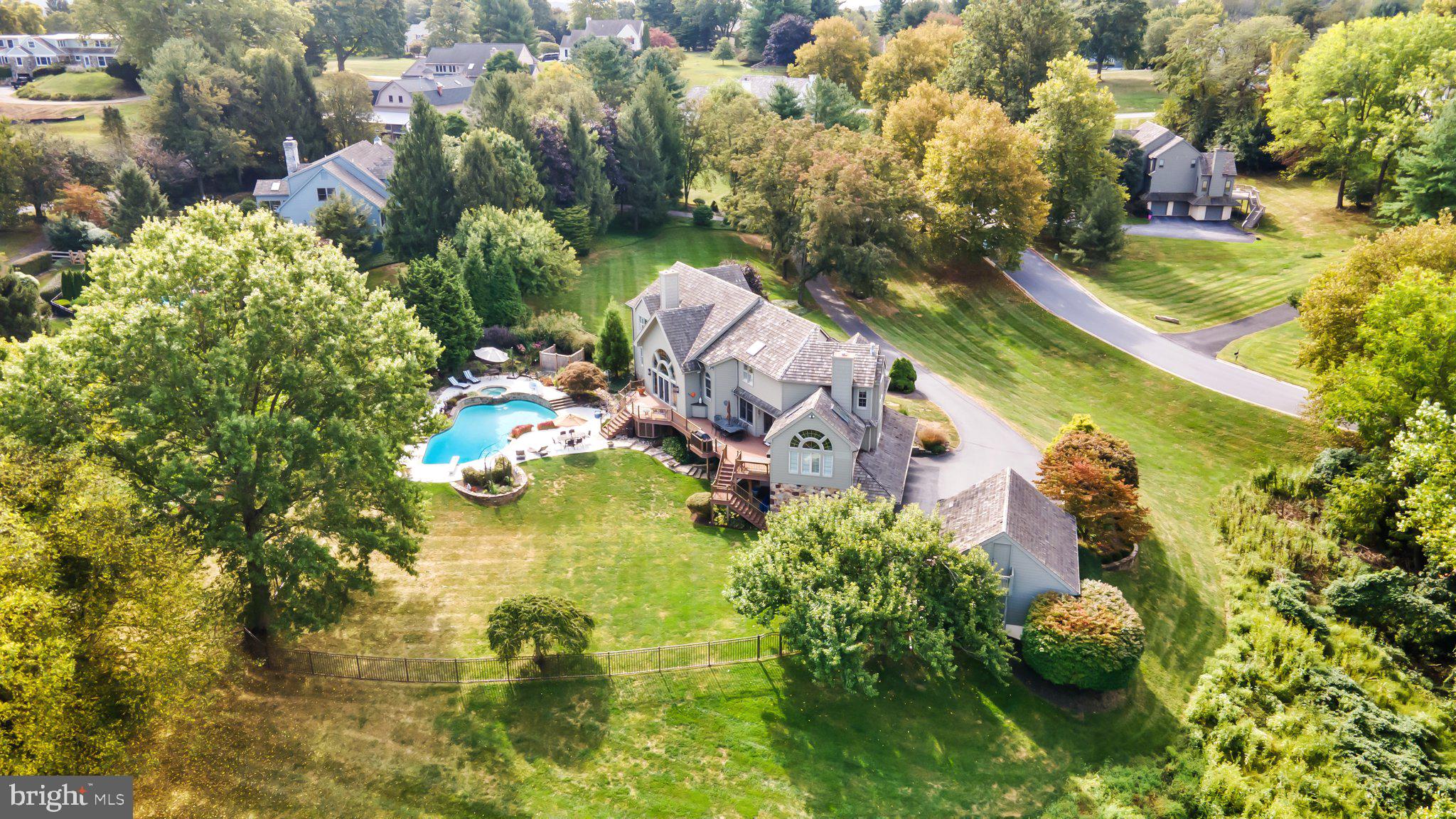 BLUE ROCK MEADOWS - Residential