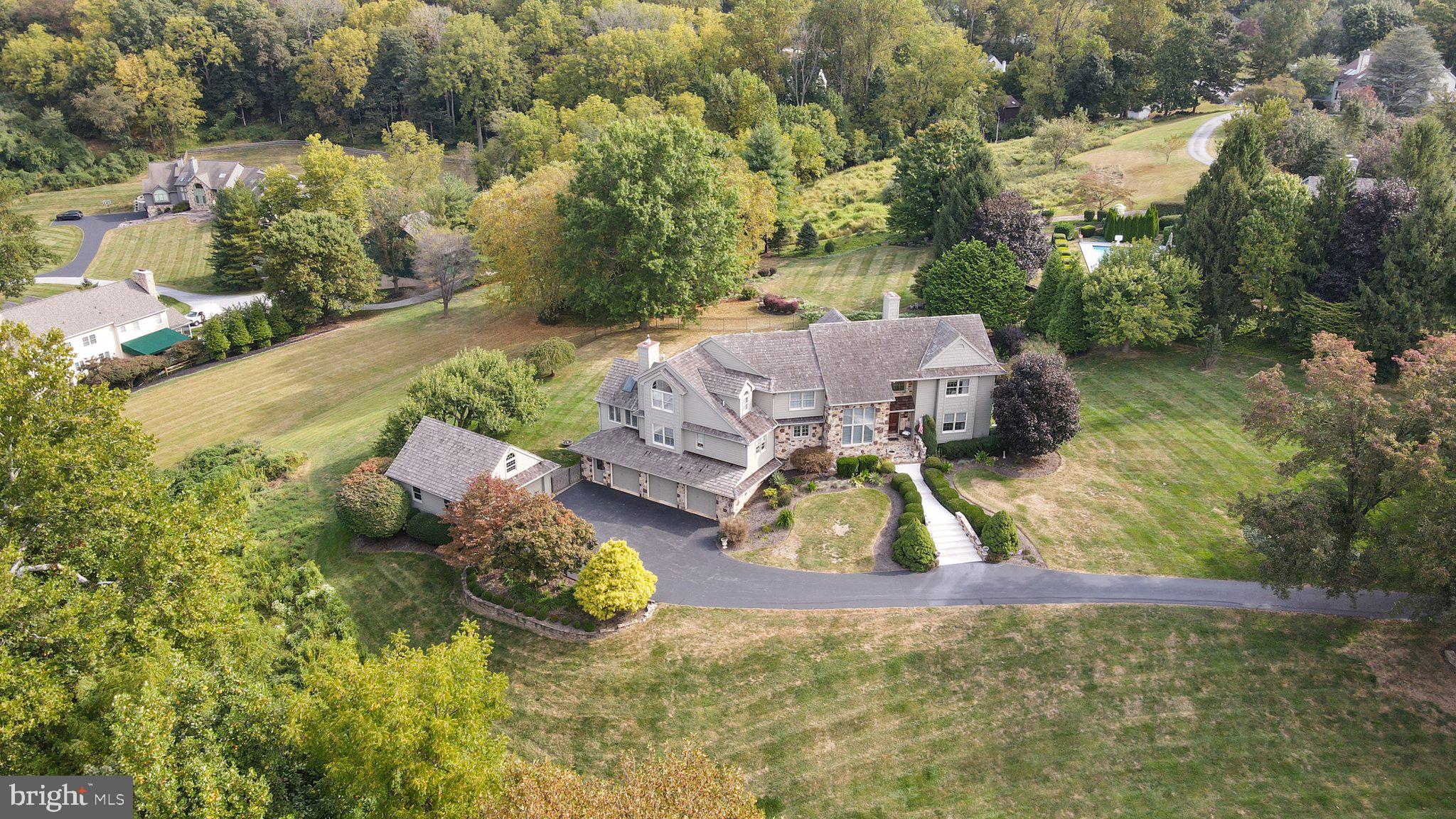 BLUE ROCK MEADOWS - Residential