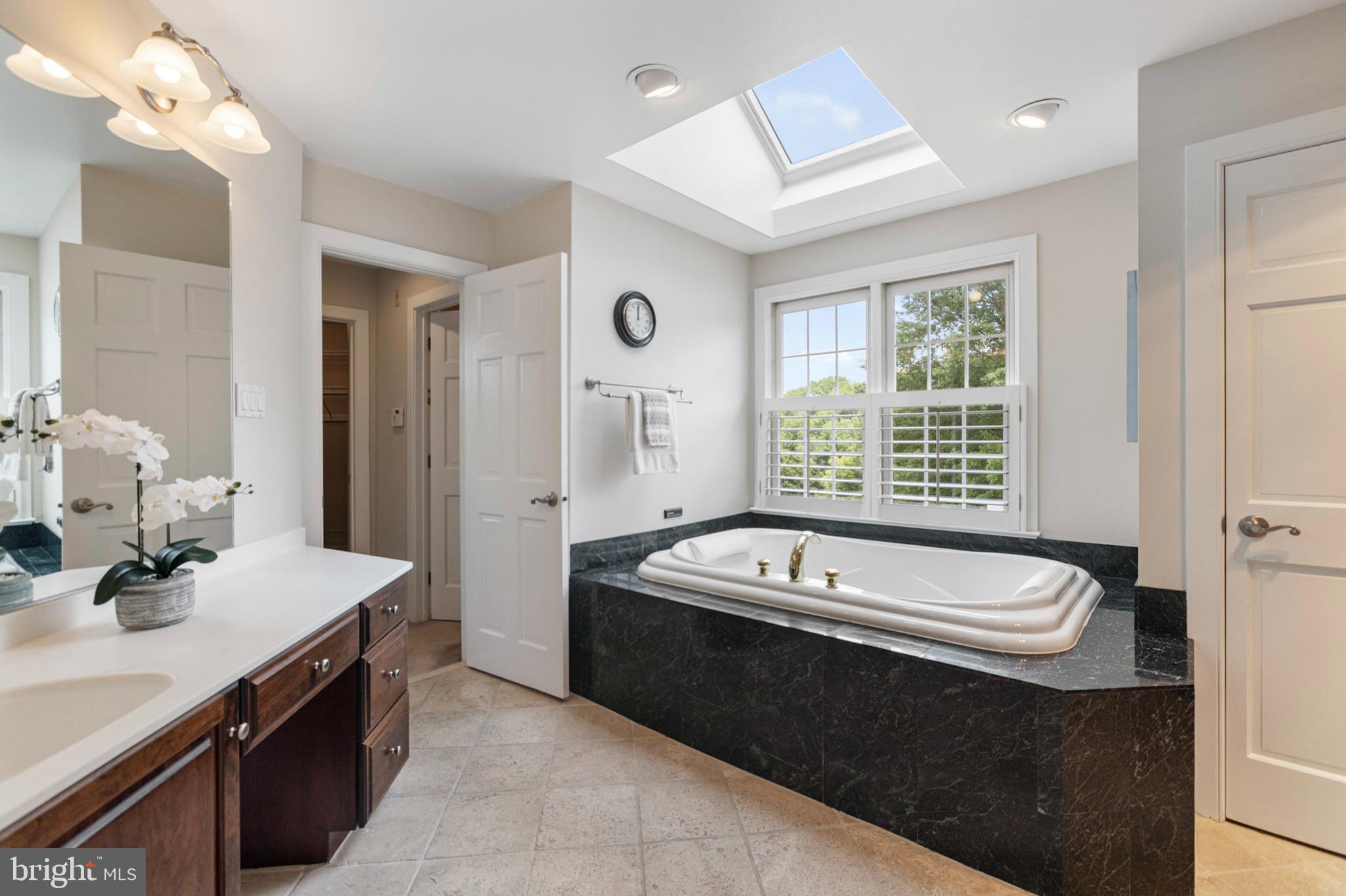 BLUE ROCK MEADOWS - Residential