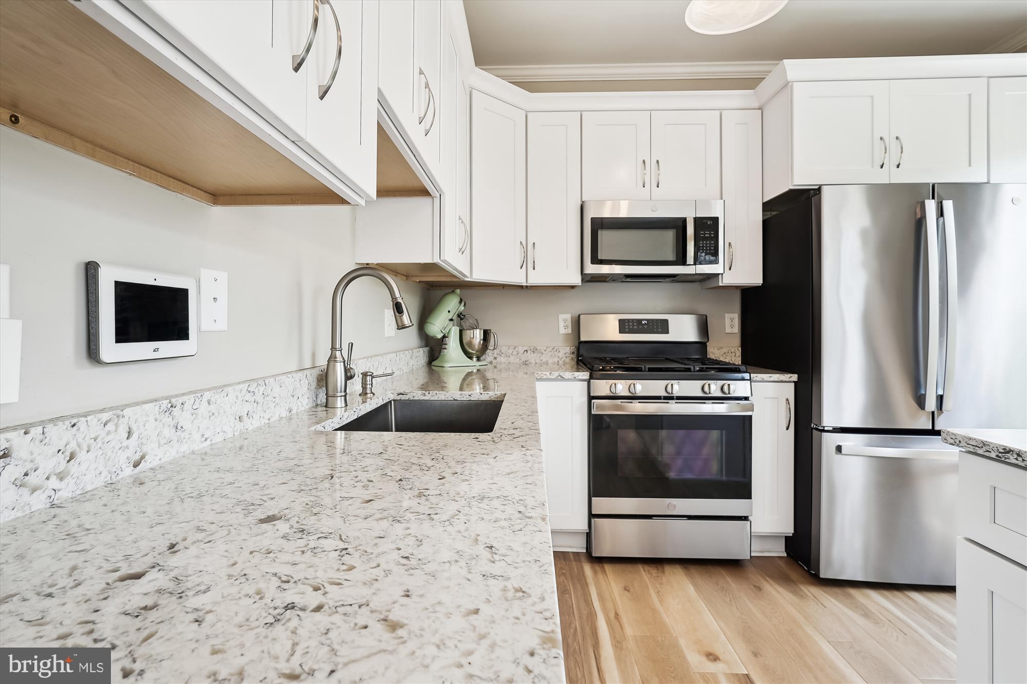 JEFFERSON VILLAGE - Residential