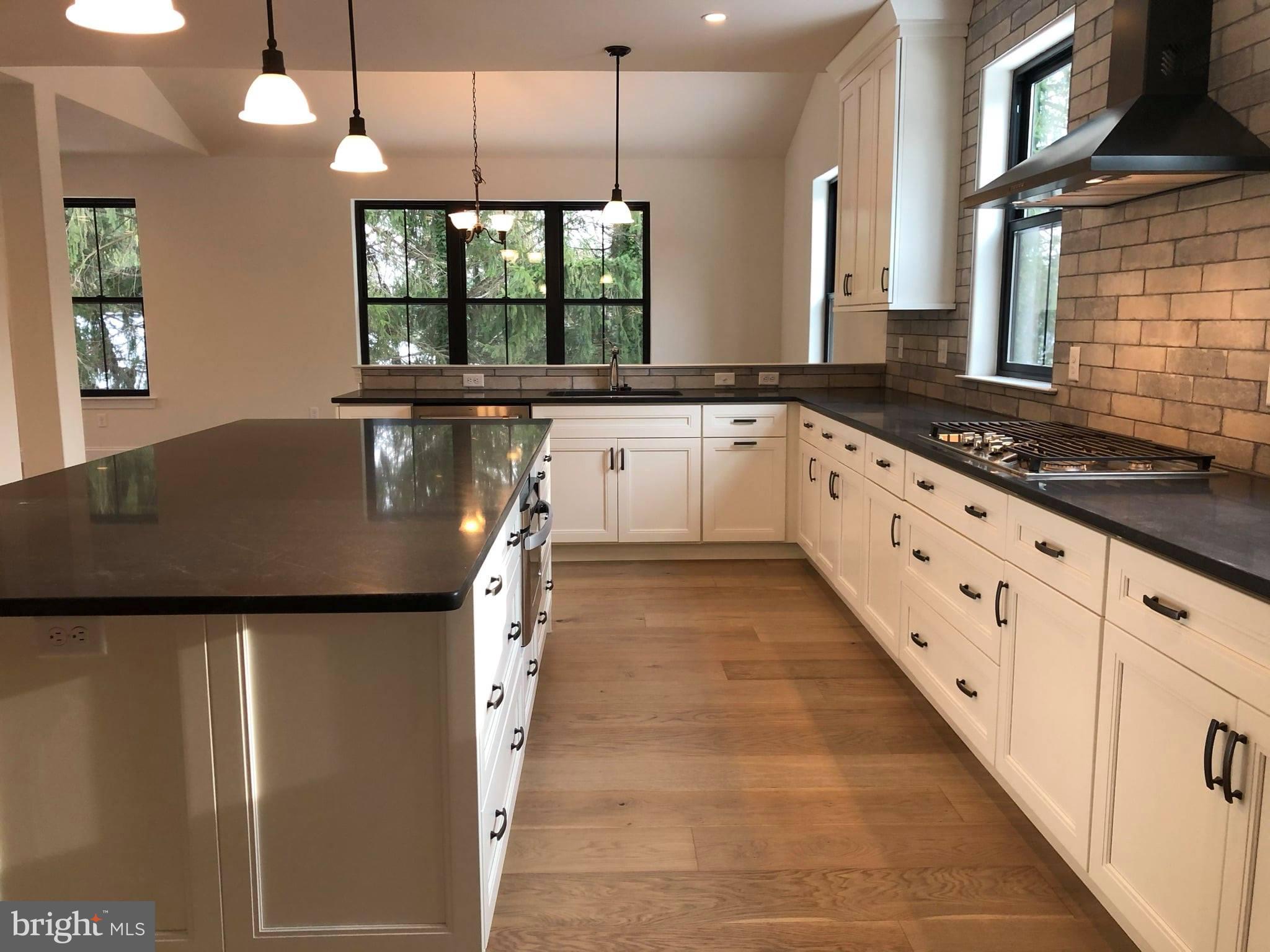 2022 SUNRISE DRIVE LOT 2