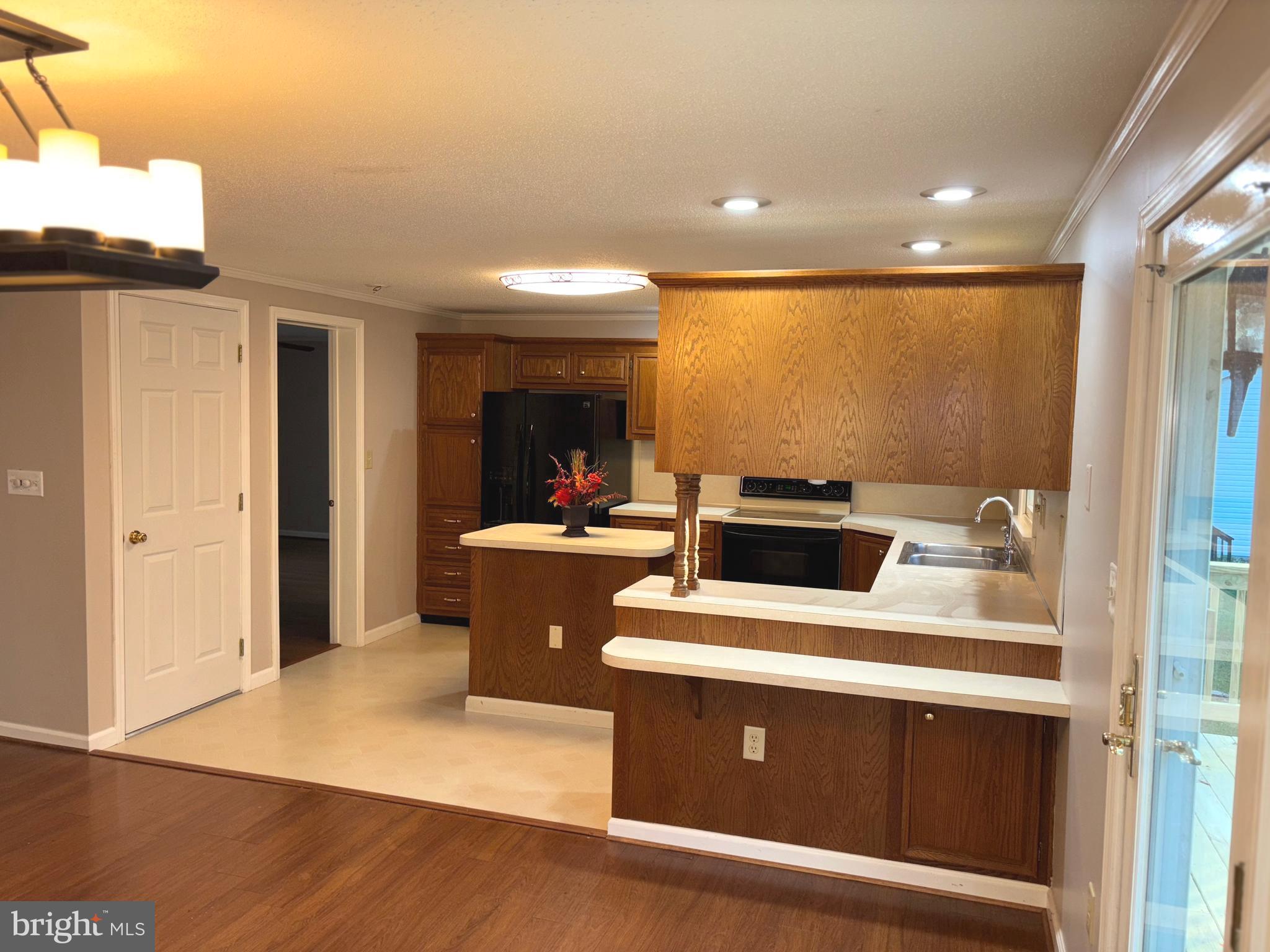 FAIRVIEW ESTATES - Residential