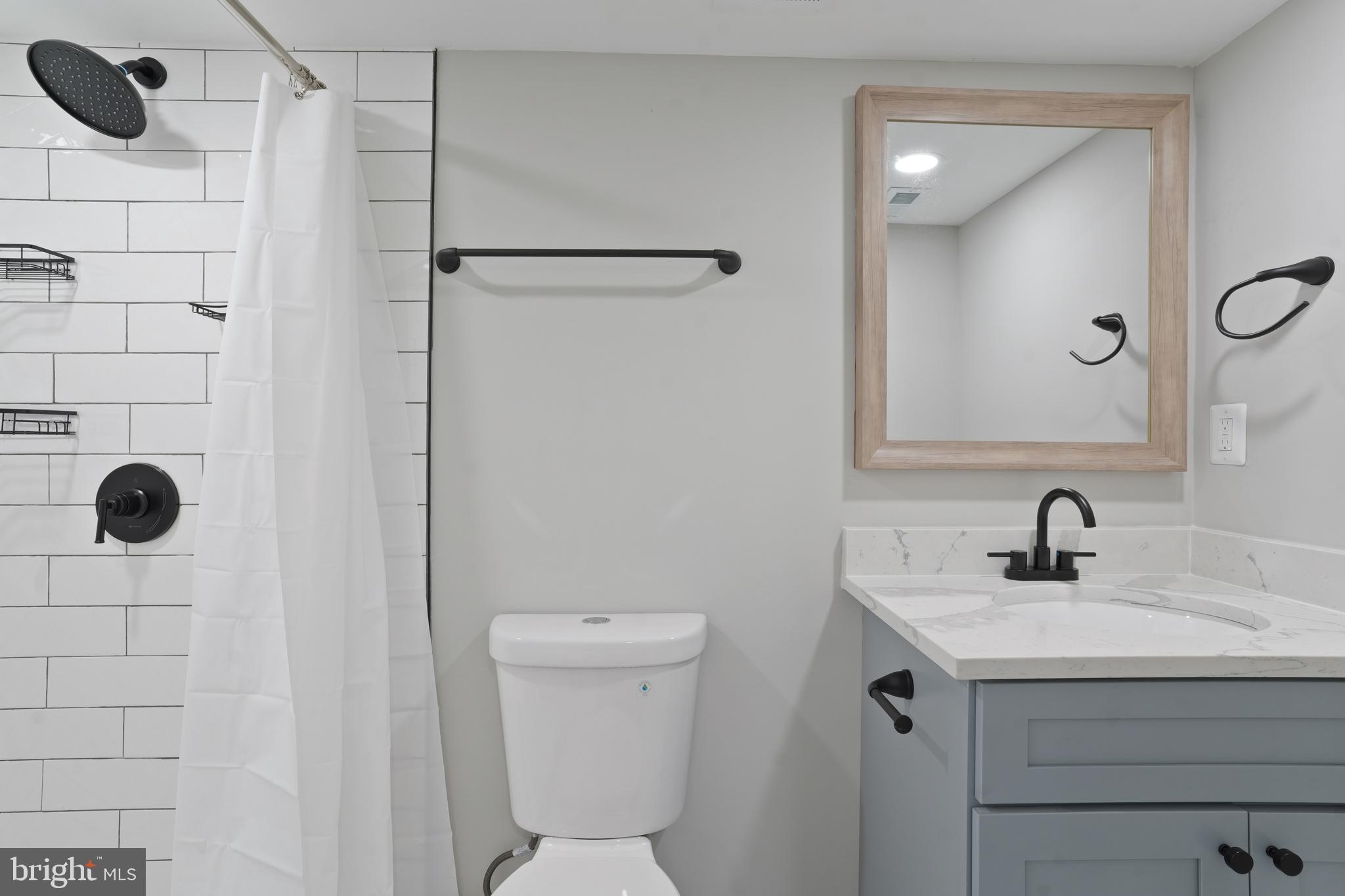 CATONSVILLE MANOR - Residential