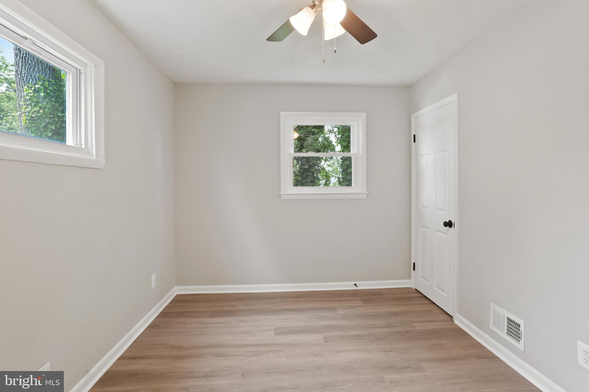 CATONSVILLE MANOR - Residential