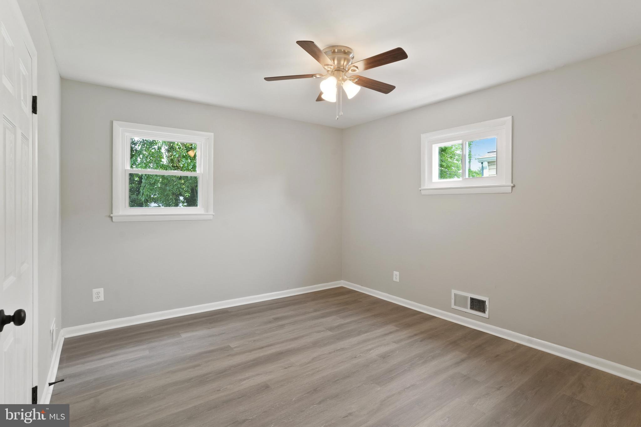 CATONSVILLE MANOR - Residential