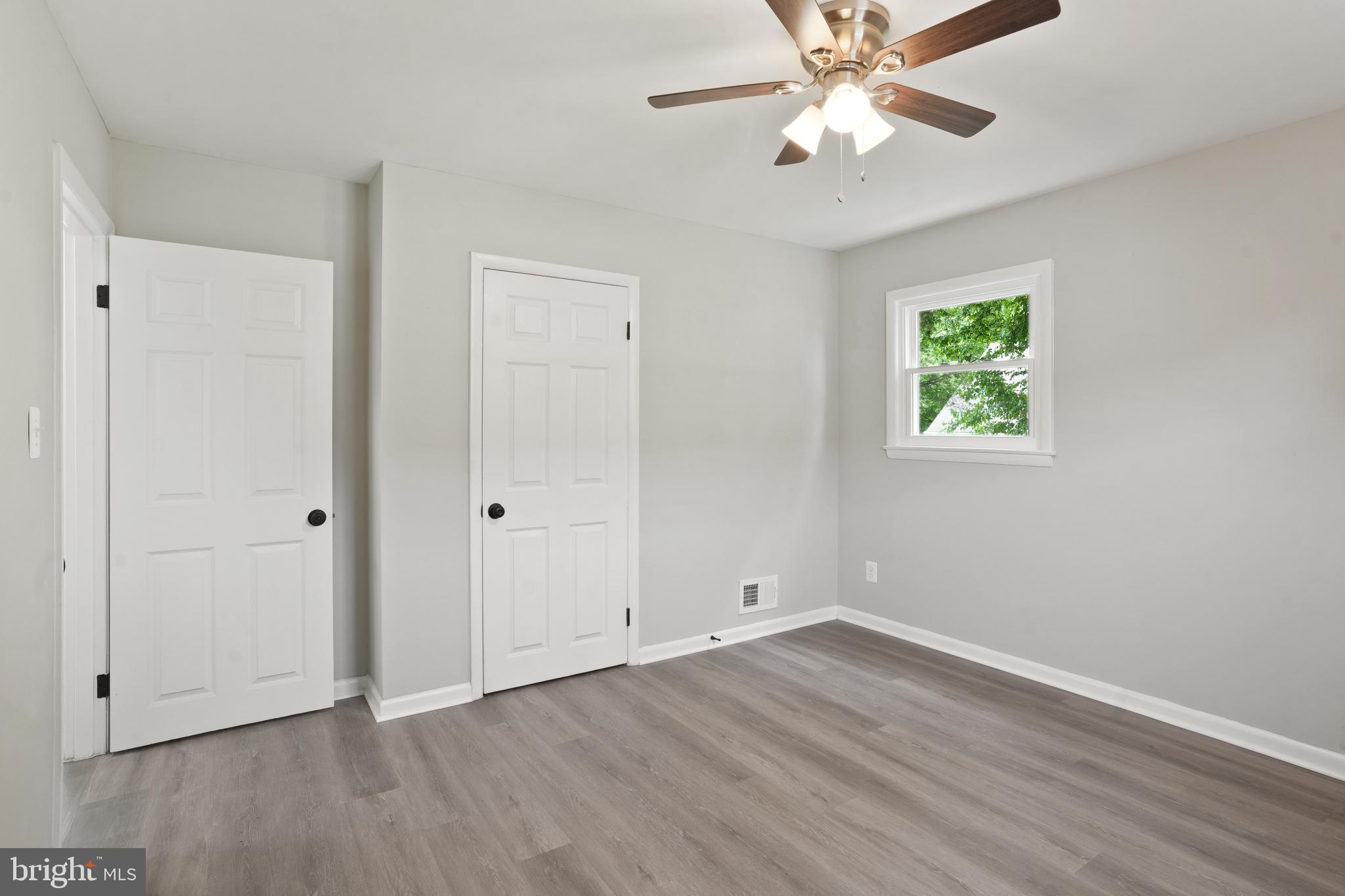 CATONSVILLE MANOR - Residential