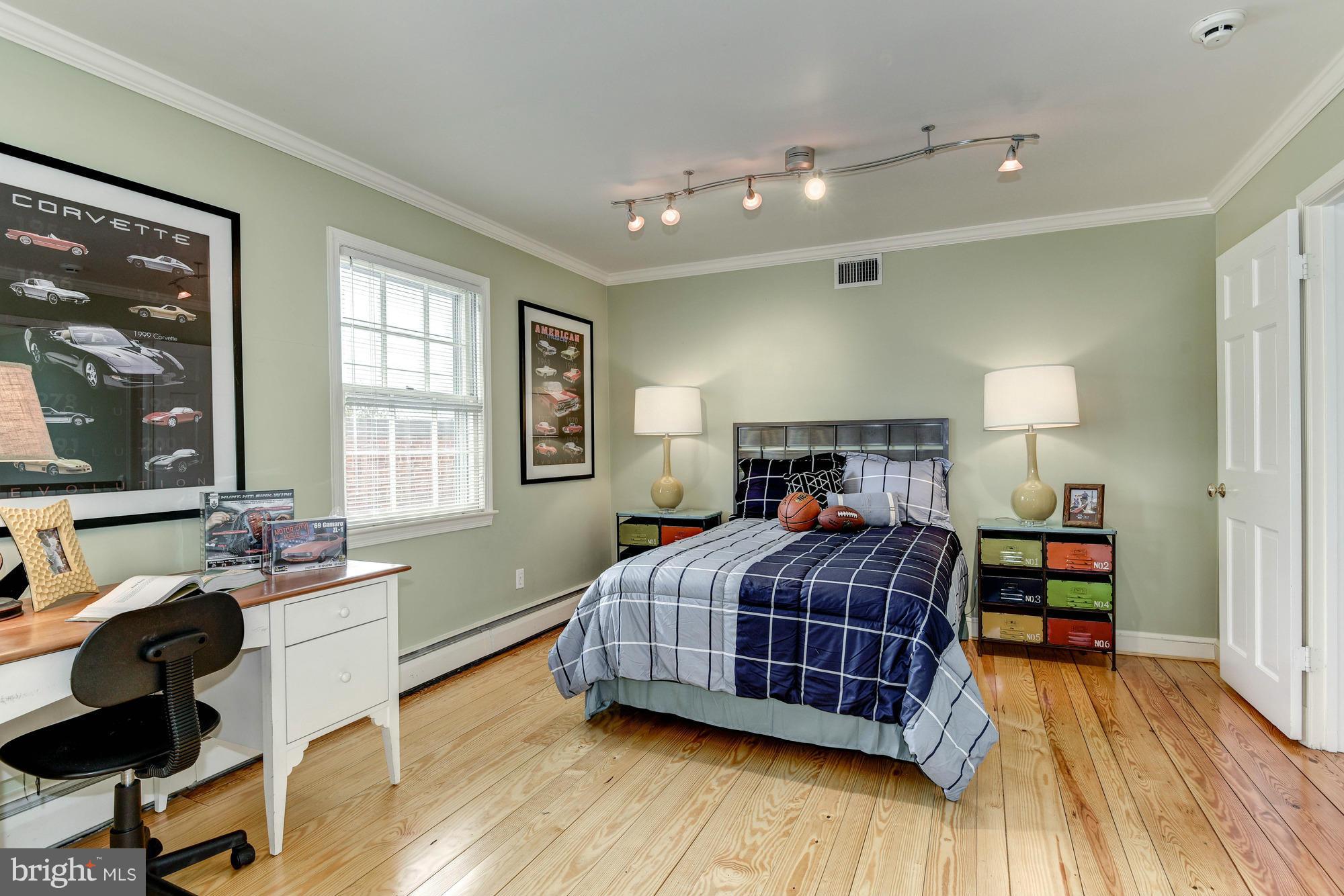 GEORGETOWN - Residential