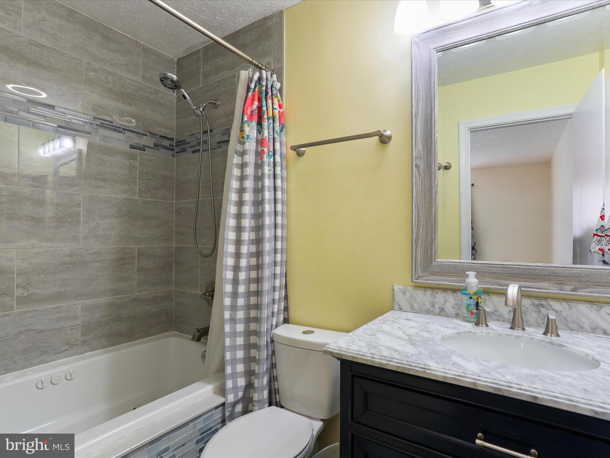 WILDFLOWER RIDGE - Residential