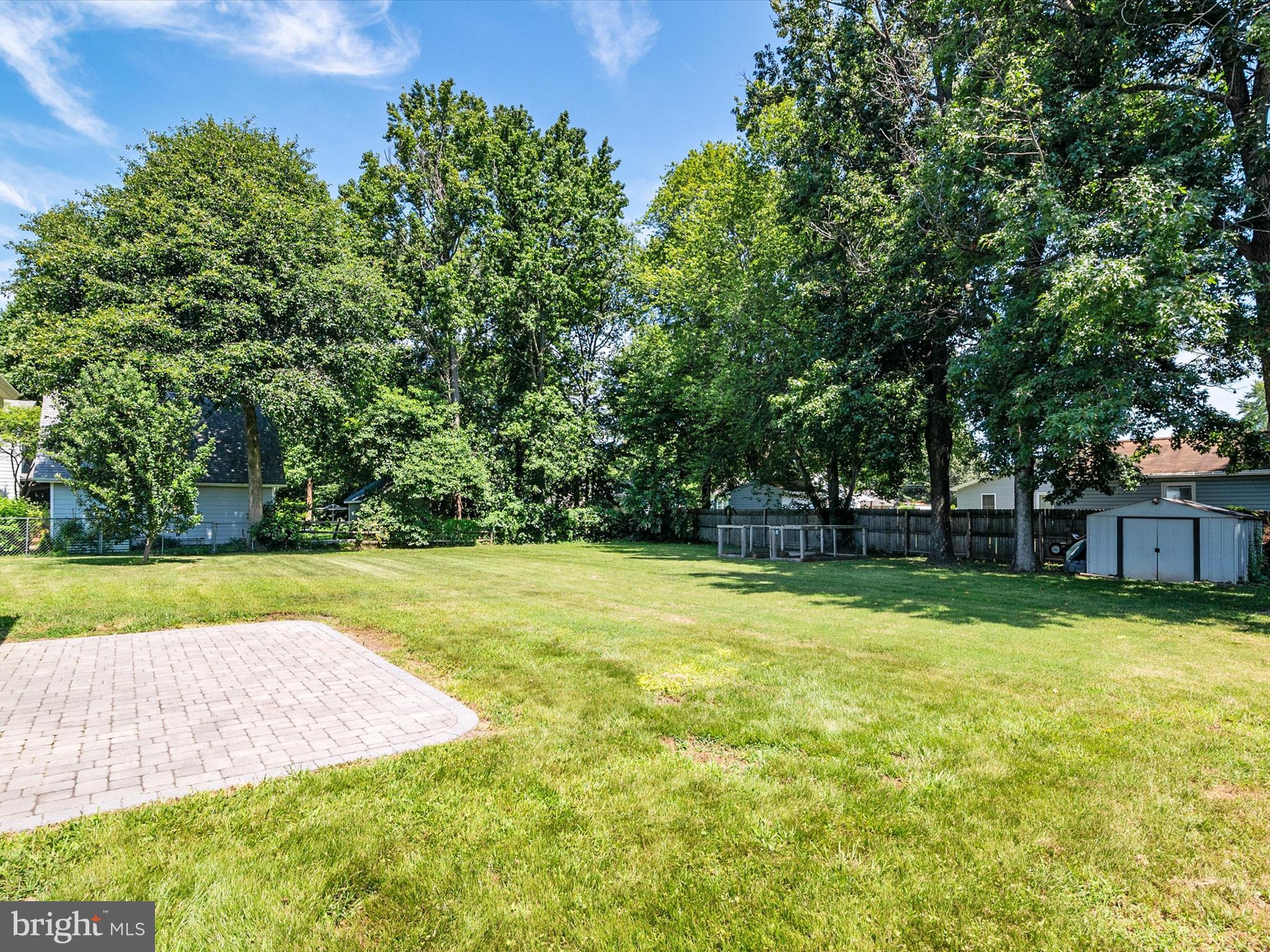 FRANKLIN MANOR BEACH - Residential