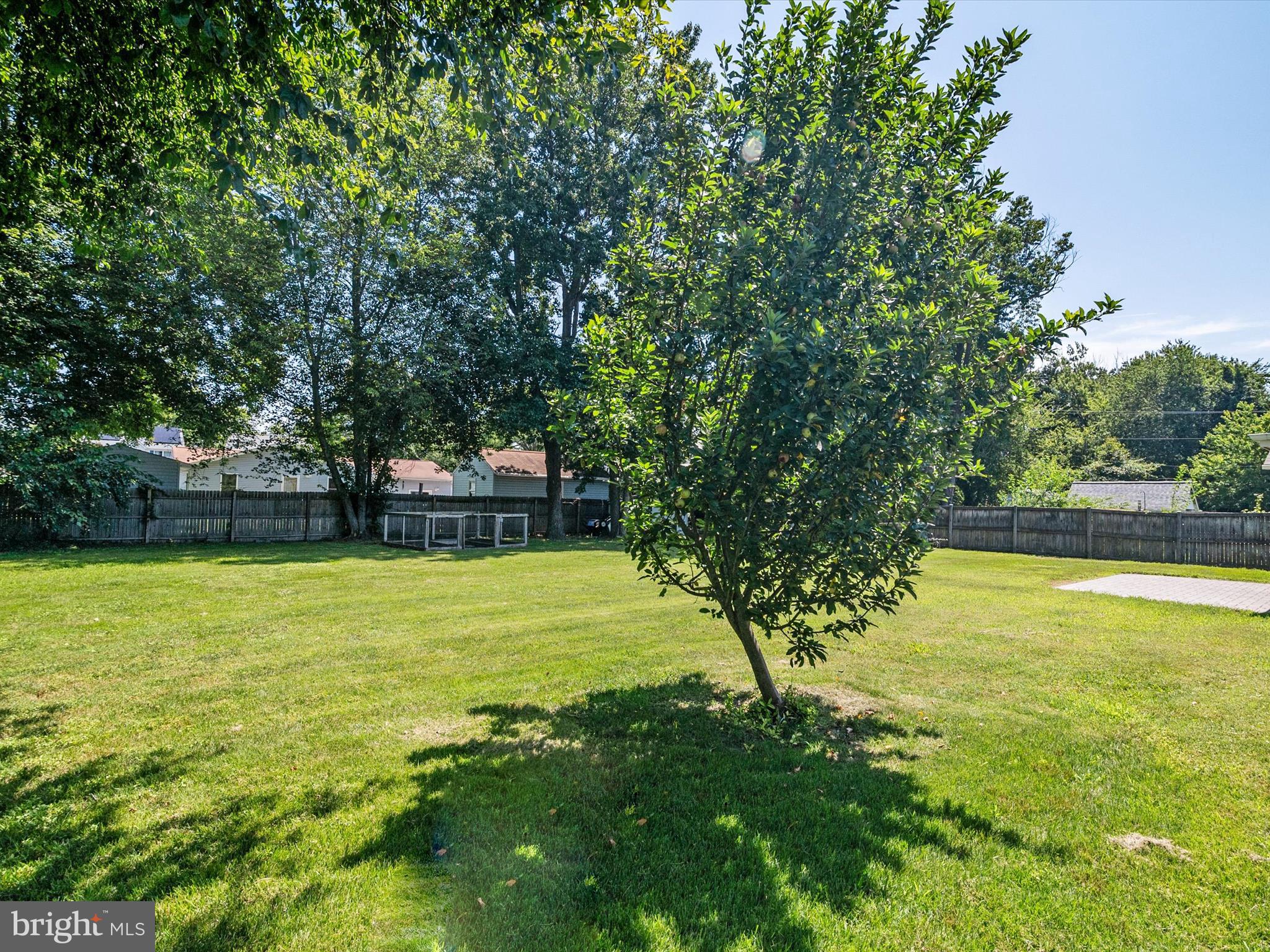 FRANKLIN MANOR BEACH - Residential