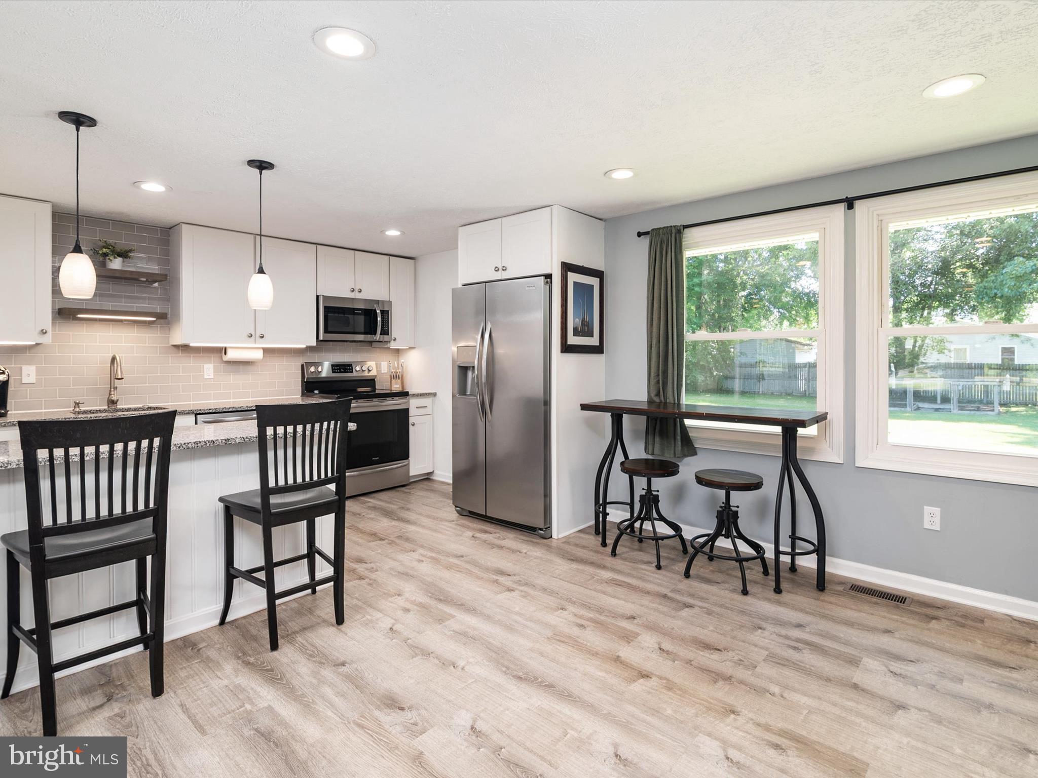 FRANKLIN MANOR BEACH - Residential