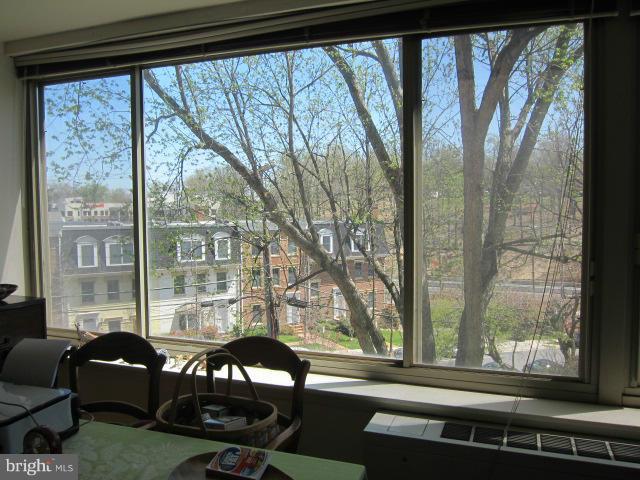 TAFT TOWERS - Residential