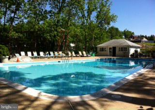 TAFT TOWERS - Residential